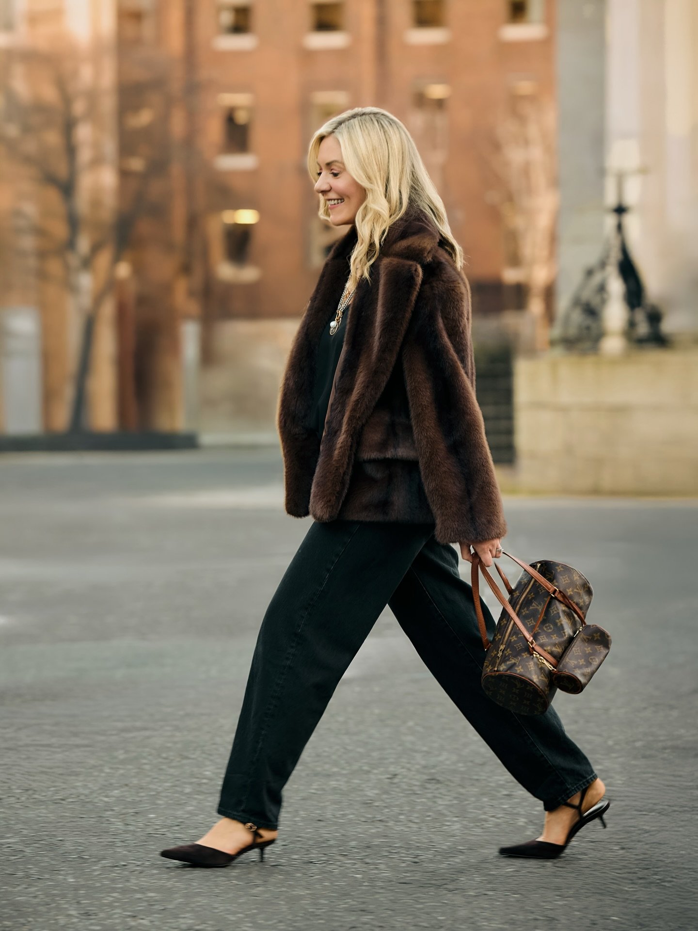 Stepping into 2026 ✨ 
Celebrating another year around the sun and almost a year of Corvara Consulting 🙌🏻
Looking forward to seeing what 2026 brings 🙏🏻🤍

#wherebrandsmeetbuyers #fashionbusiness