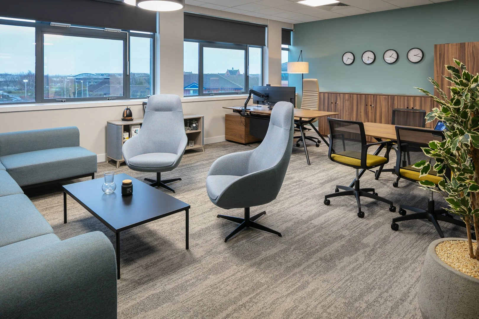 18 PX Group 1D0A0210.jpg