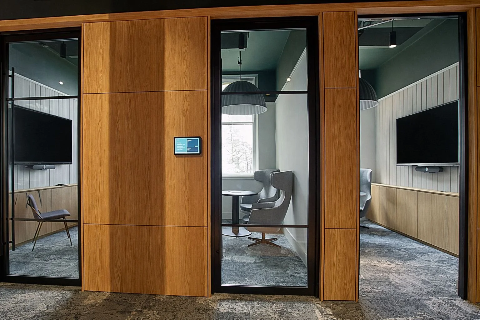 Meeting Rooms &amp; Break Out Spaces