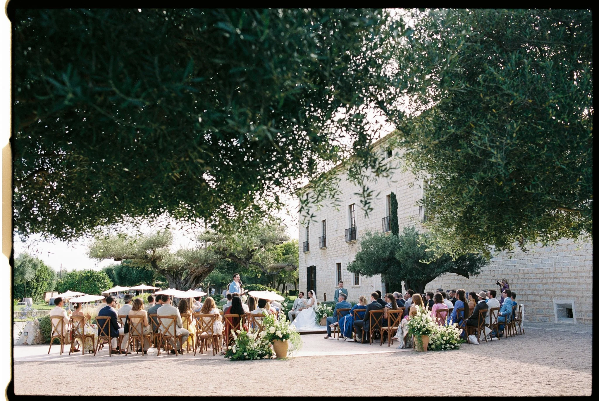 Wedding Photographer Mallorca Finca Morneta Babette Weddings-42.jpg