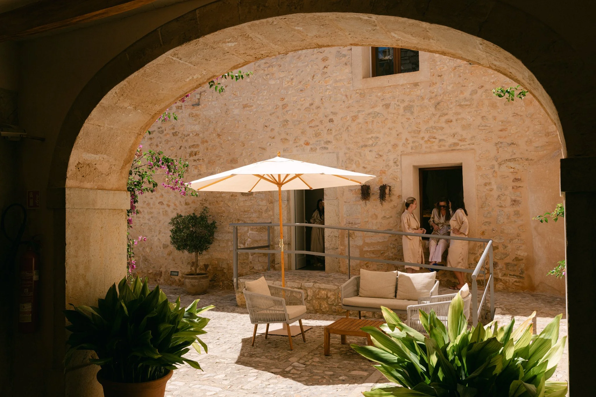 Wedding Photographer Mallorca Finca Morneta Babette Weddings-64.jpg