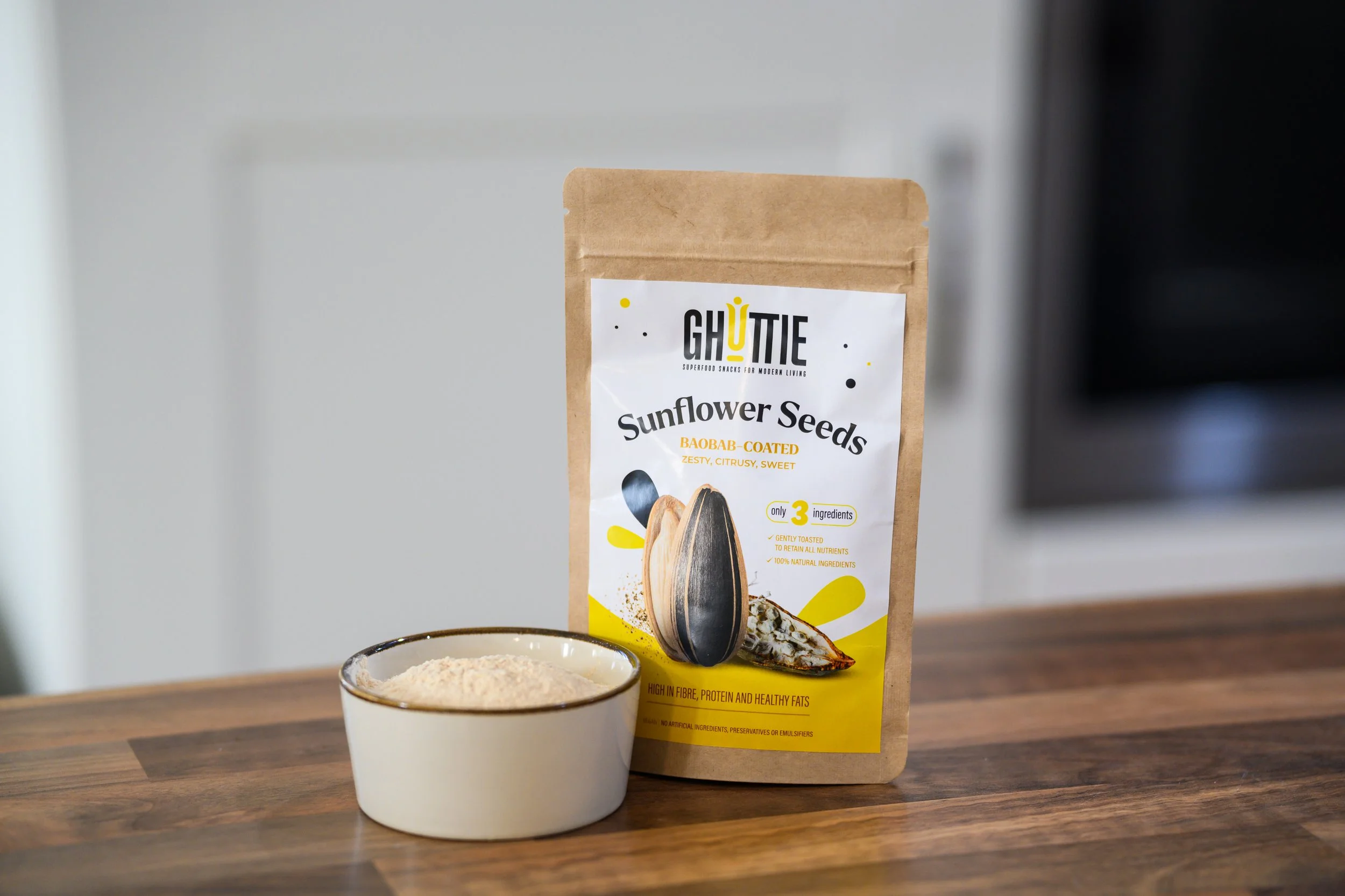 ghuttie-snacks-sunflower-seeds-snacks-nottingham-shop-baobab-sunflower-seeds-2.jpg