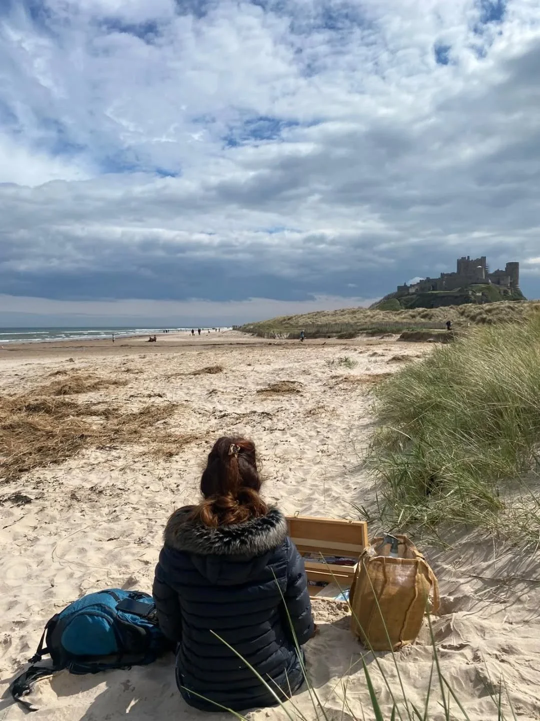 A magical few days in beautiful Northumberland to blow the cobwebs away and celebrate a big family birthday!

#northumberland #northumberlandcoast #northumberlandart #paintingonthebeach #seascapeartist