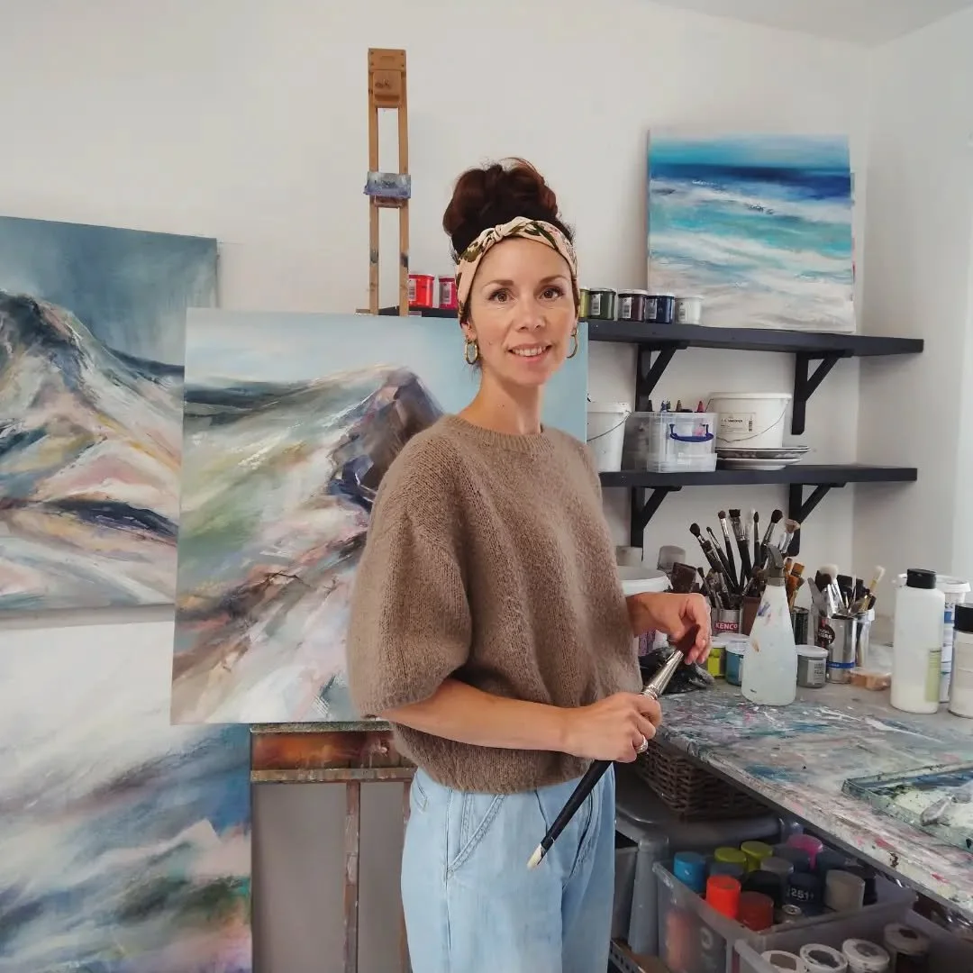 Hello from the studio! I had to take an updated photo for @yorkopenstudios 2027 which I'm excited to be a part of once again next April...

#yorkopenstudios #artistsstudio #contemporaryart #intheartstudio painting