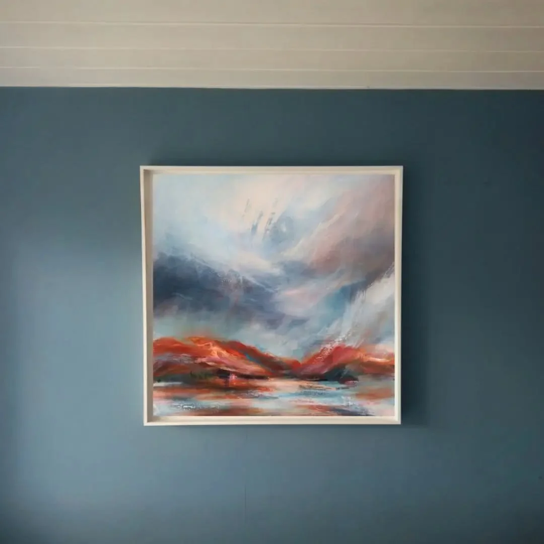 Starting to feel a bit autumnal...

Hope Burning 
(80x80cm)

#autumncolours #autumn #mountainsandlakes #atmosphericlandscape #mountainview