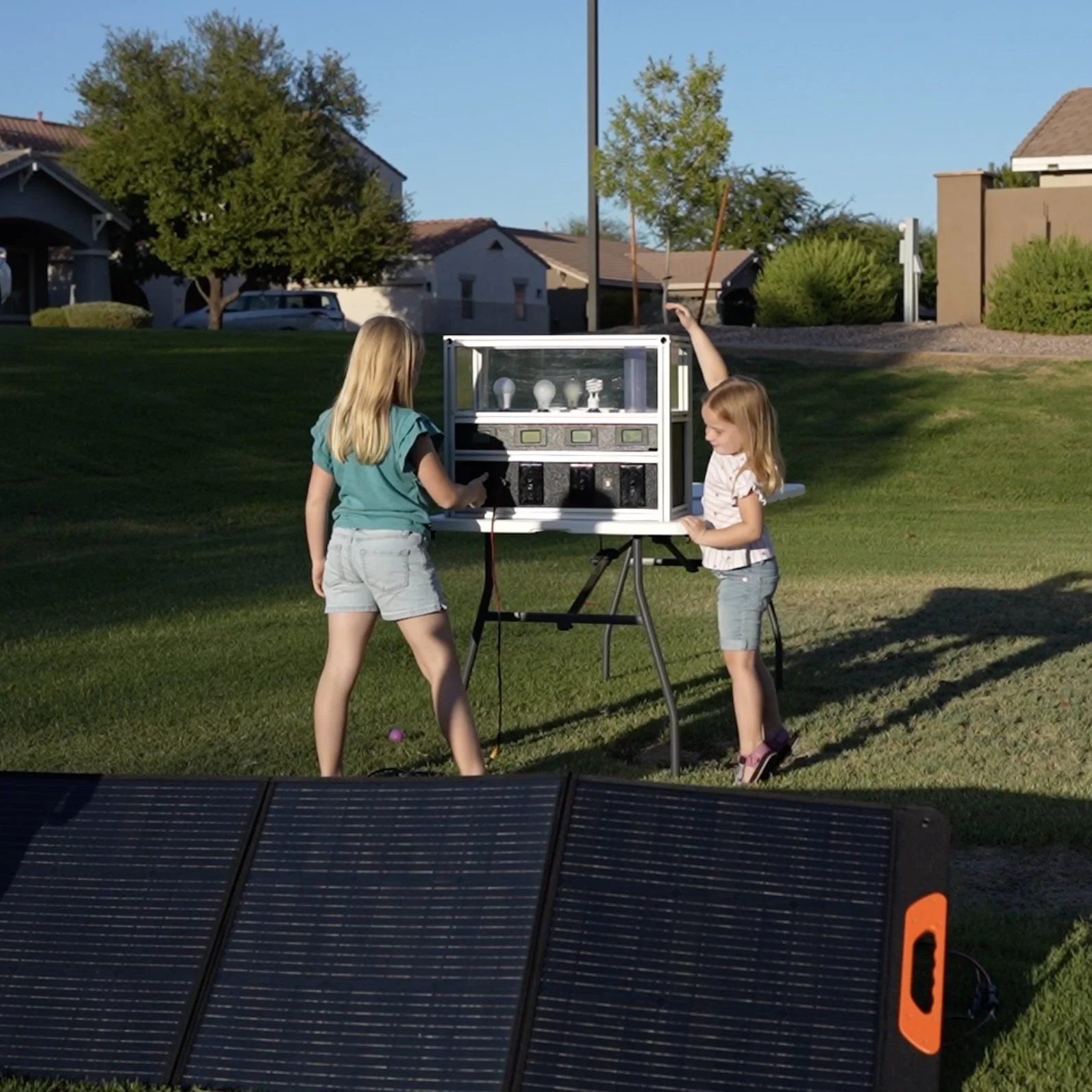 Light and lift play 15sq.jpg