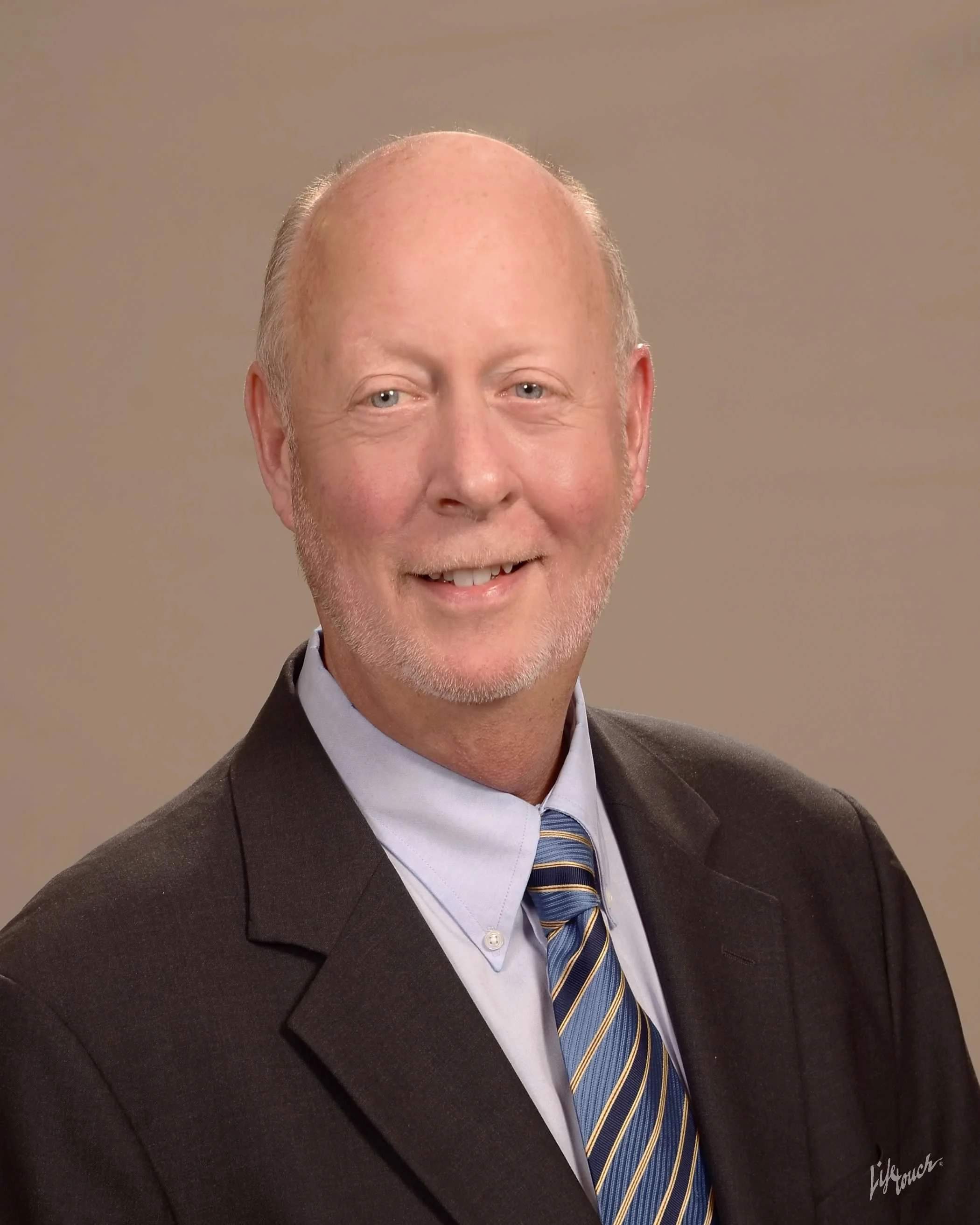 Headshot of musical director, Jeff Stearns