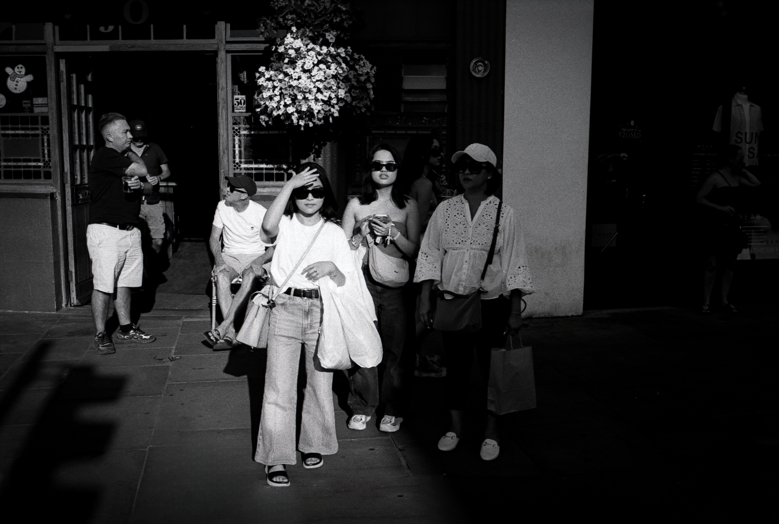 INTO THE SUN : Brick Lane,
July 2026. OM2 | TRI-X 400 (rated 640)  | 35mm at f11