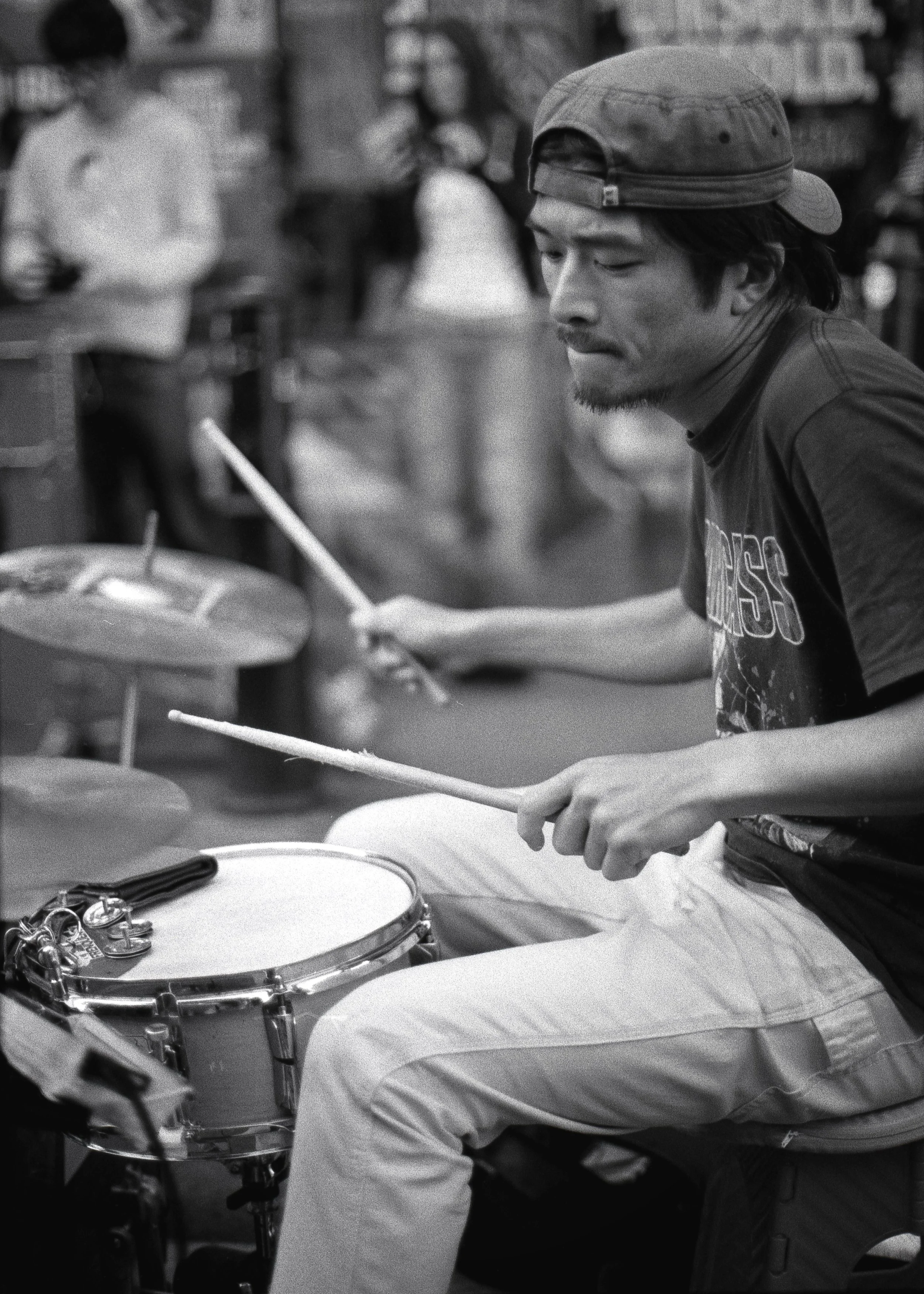 SOLO DRUMMER : Brick Lane Festival
Sept 2026. Canon EOS1N | TRI-X (rated 650)  | 50mm at f1.8