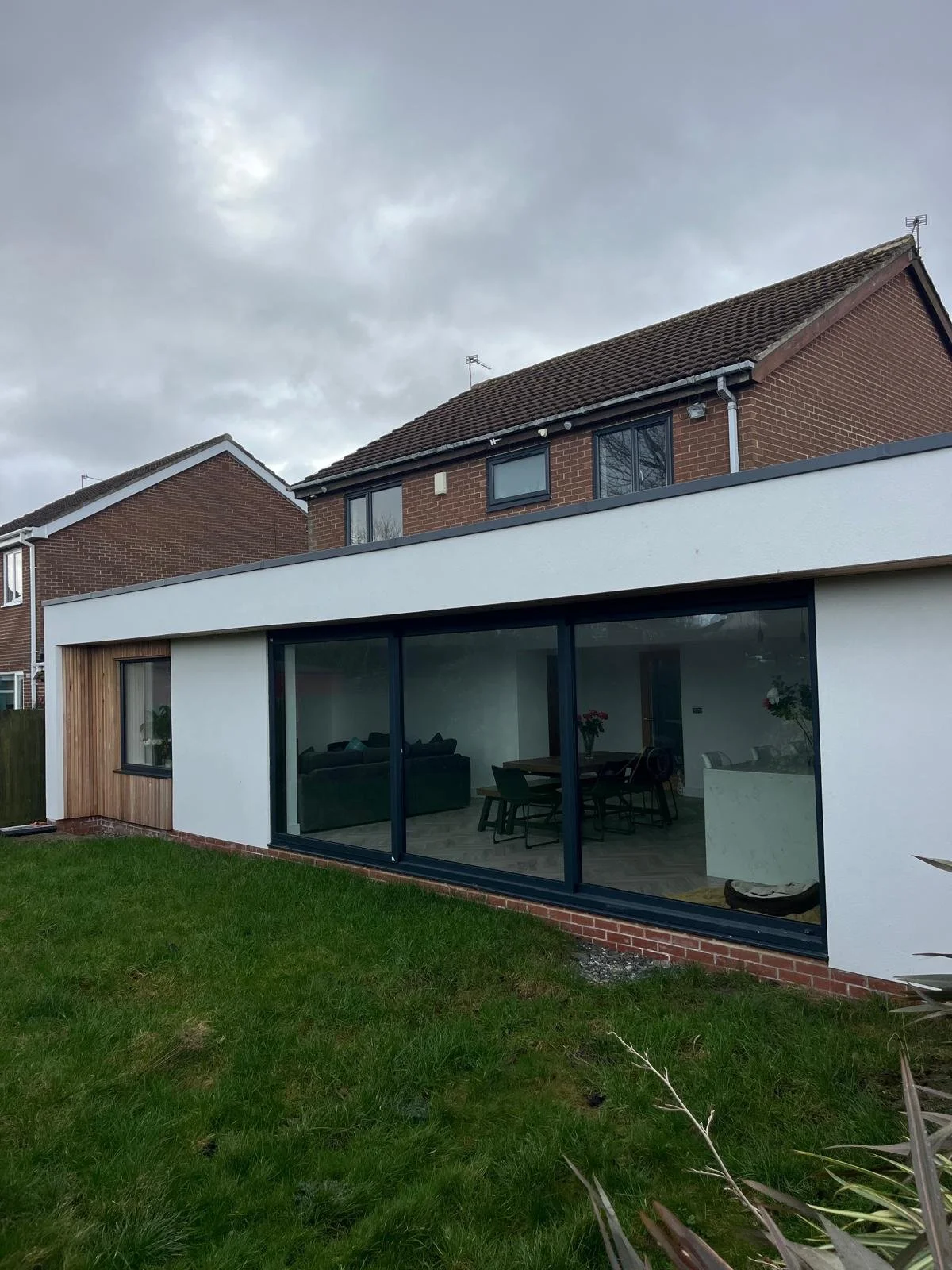 WhatsApp Image 2025-02-19 at 20.31.10 (5).jpeg