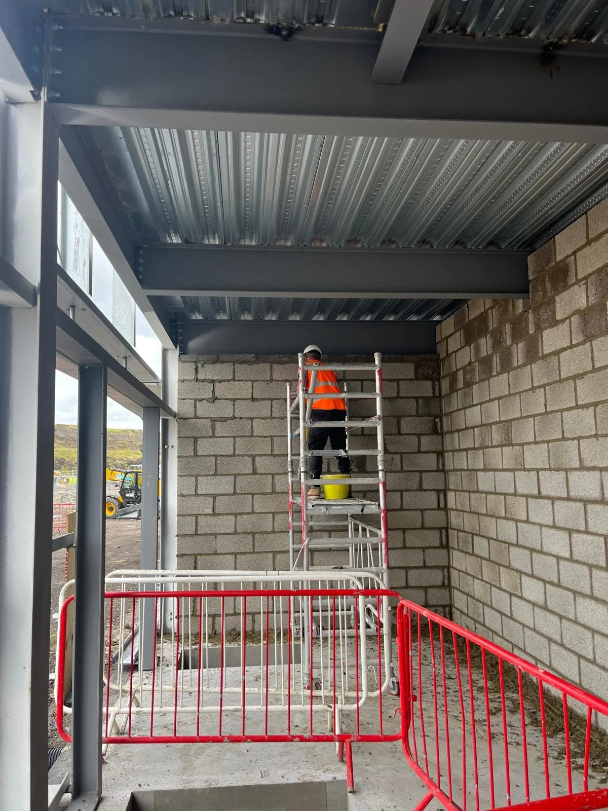 WhatsApp Image 2025-02-19 at 21.04.38 (6).jpeg