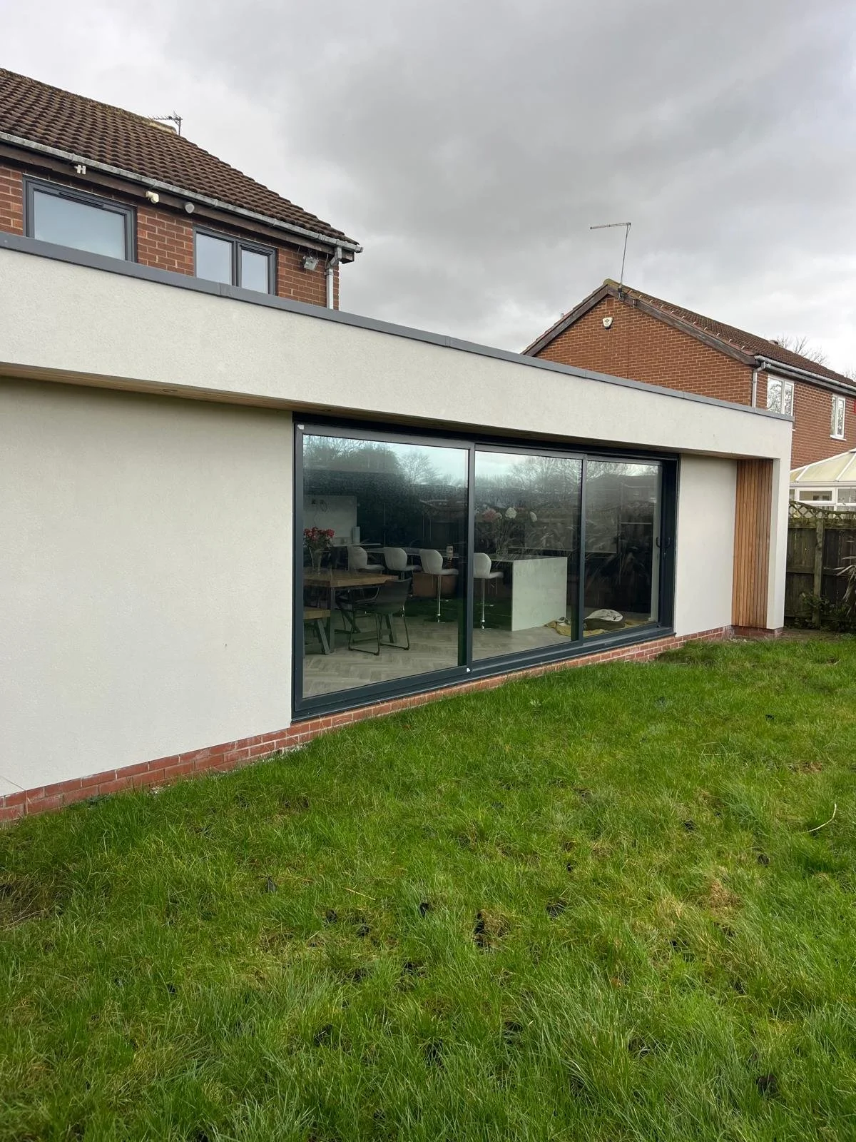 WhatsApp Image 2025-02-19 at 20.31.10 (6).jpeg