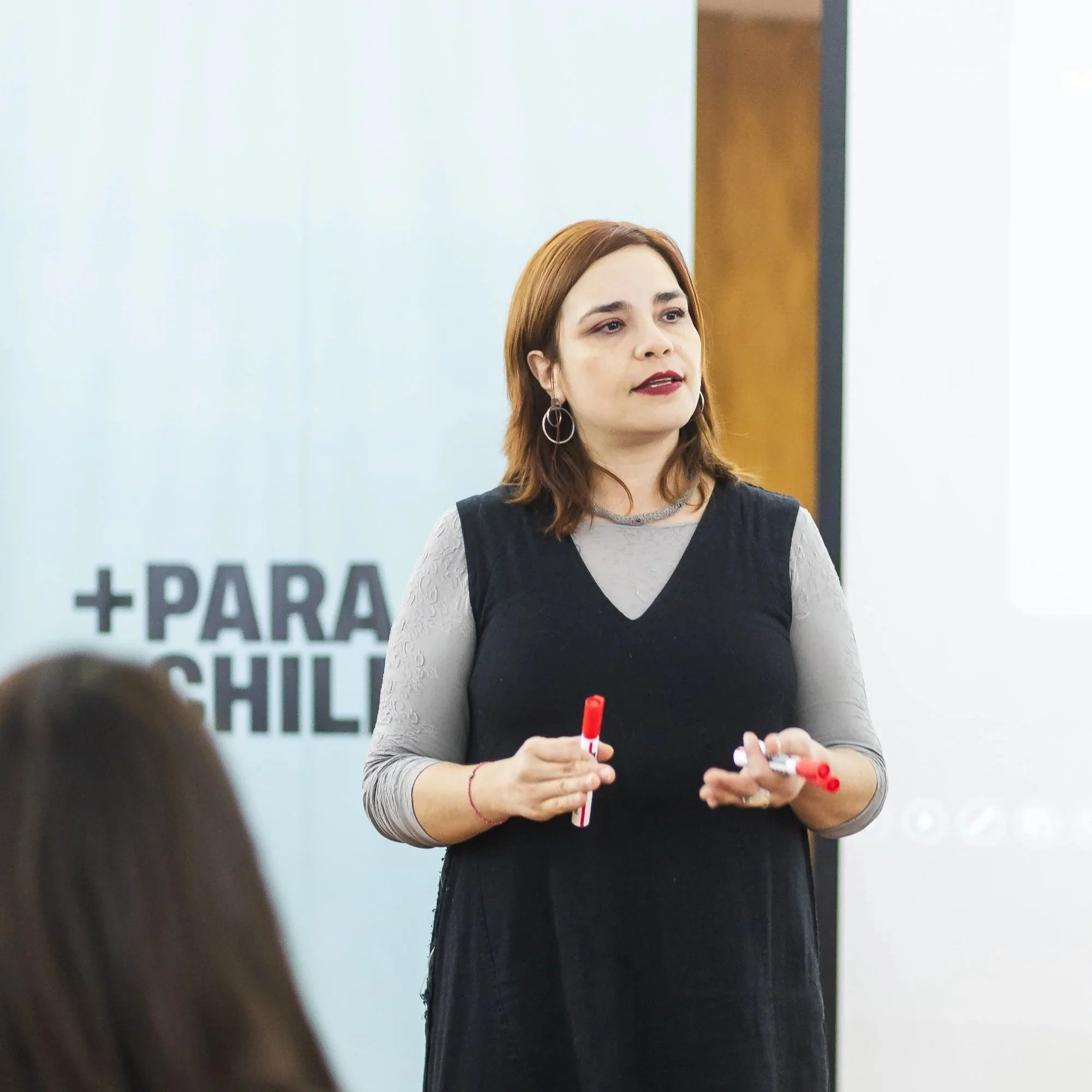 Ximena Jara en sesión sobre relato político en Más para Chile