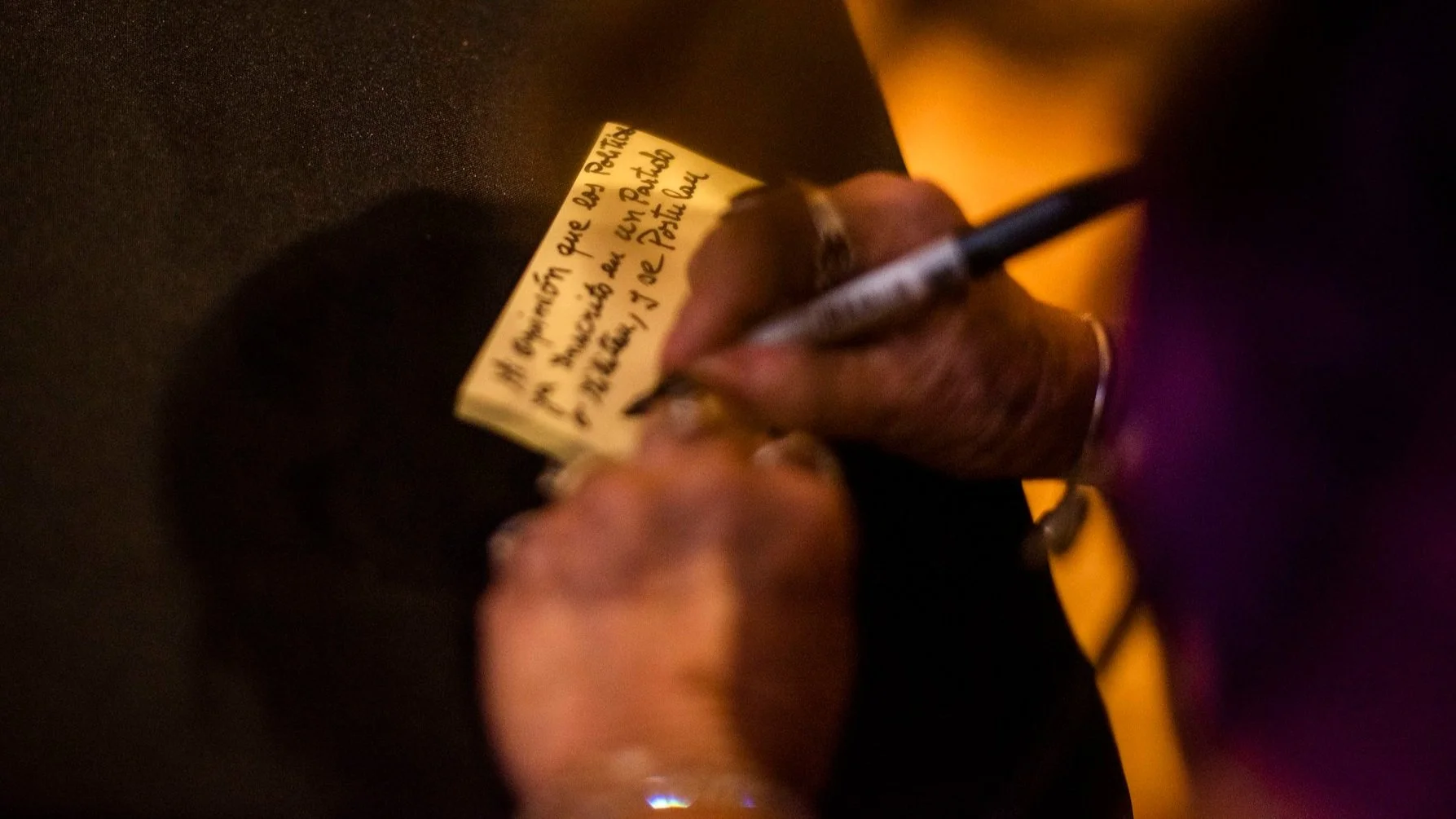Durante el lanzamiento de Más para Chile se invitó a los presentes a decir qué esperan de la política