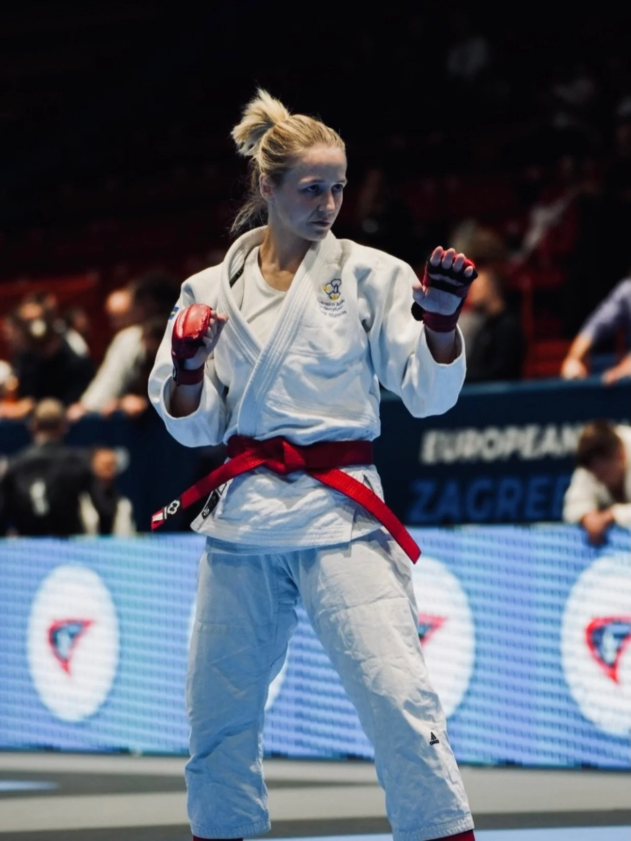 Sportjujutsu &ndash; Klara Bergstr&ouml;m &amp; Oskar Lindqvist 💥

🏆 EM &amp; VM-medaljer i sportjujutsu
🥋 Bakgrund i judo &amp; MMA
💡 Teknik, taktik &amp; mental styrka

&ldquo;Vi &auml;lskar att st&aring; p&aring; mattan och dela v&aring;r pass