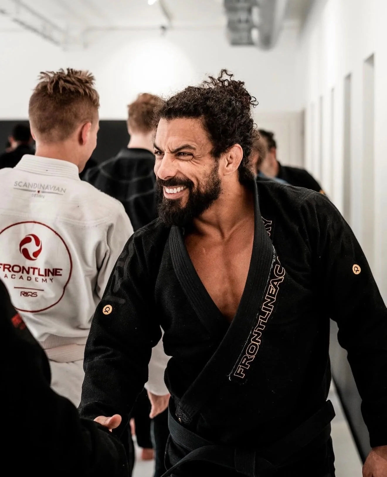 BJJ Gi/NoGi - Eduardo Teta Rios, som m&aring;nga av oss k&auml;nner sedan tidigare, kommer att h&aring;lla i BJJ under v&aring;r kick off.
Vi &auml;r v&auml;ldigt glada att f&aring; samla klubben p&aring; mattan f&ouml;r en helg med gemenskap, inspir