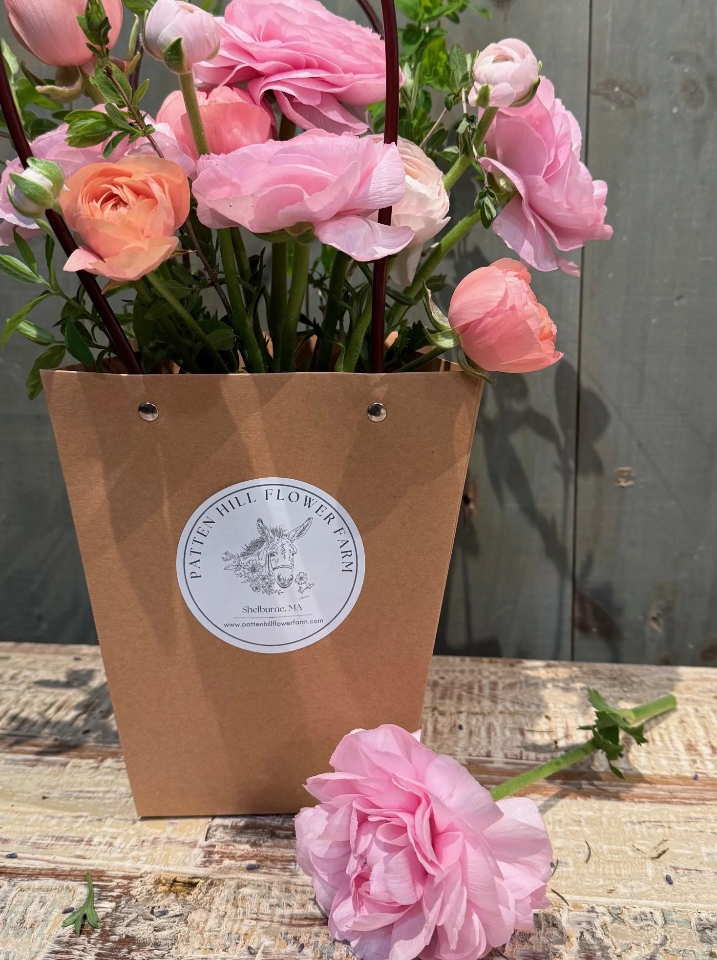 ranunculus bloom tote close up.jpeg