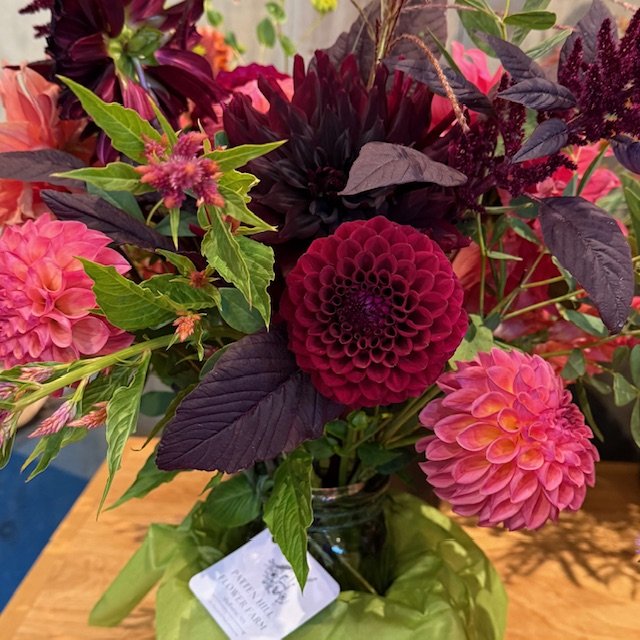 dahlia season subscription bouquet.jpg