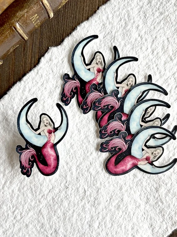 isabelle.algrin.vinylsticker.moonmermaid.groupview.jpg
