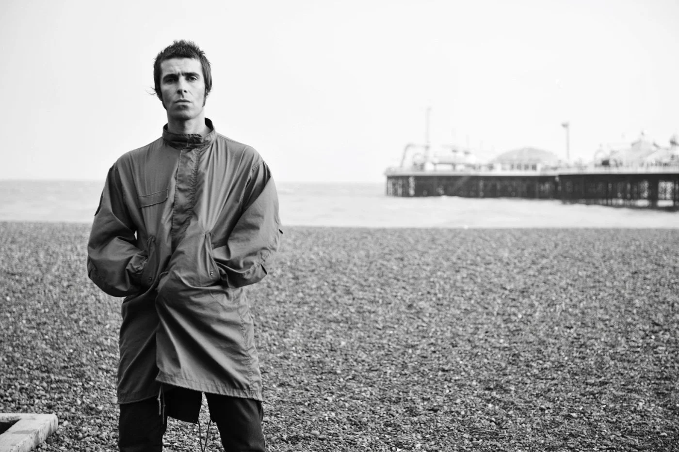 Liam Gallagher in front of Brighton Pier, 2009.jpg