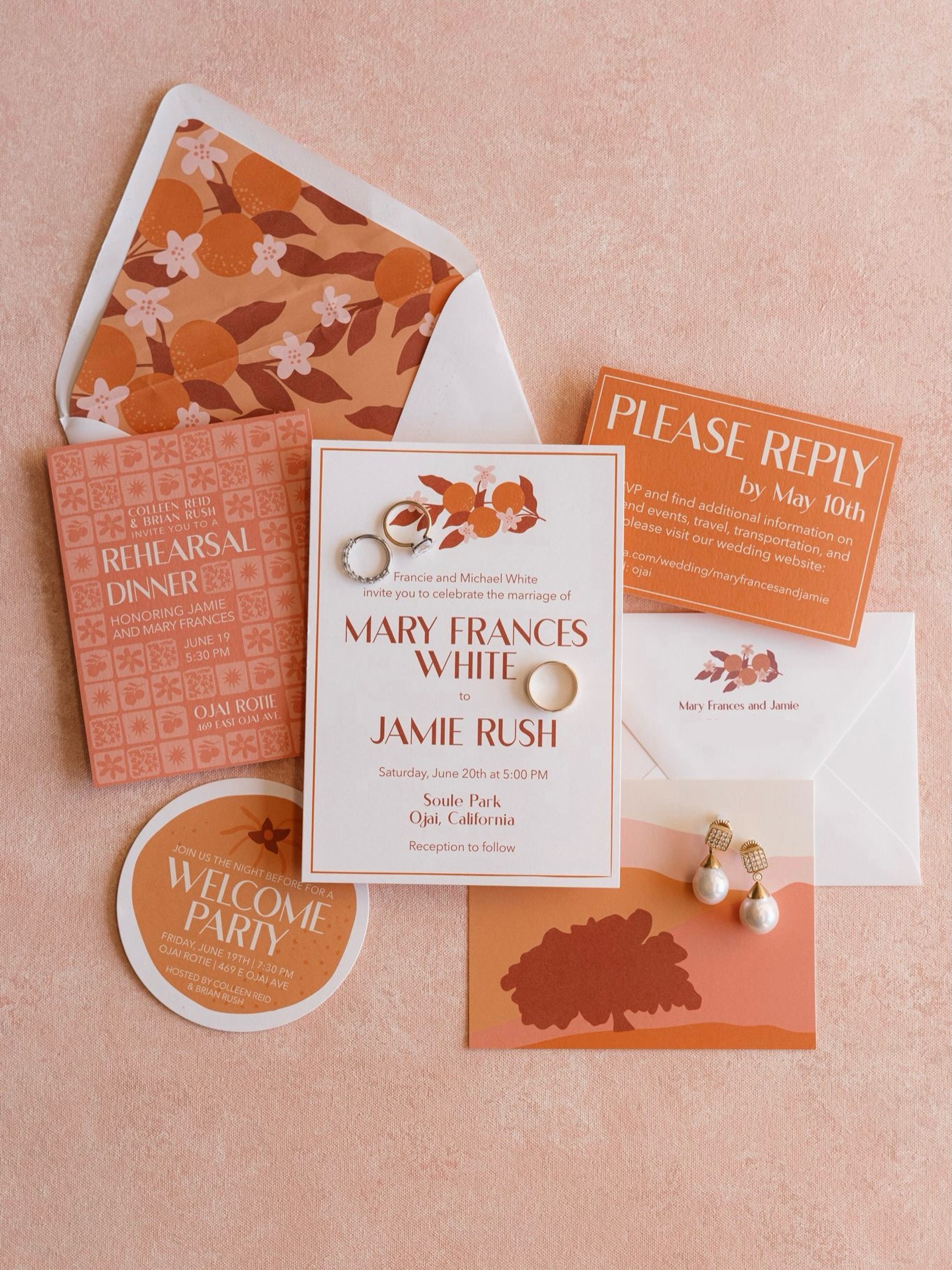 What you get when you take the Ojai Pink Moment and local pixie tangerines and build a bold but refined suite around them 🩷🍊

Photo: @jessonesto
Planning: @jesserennix