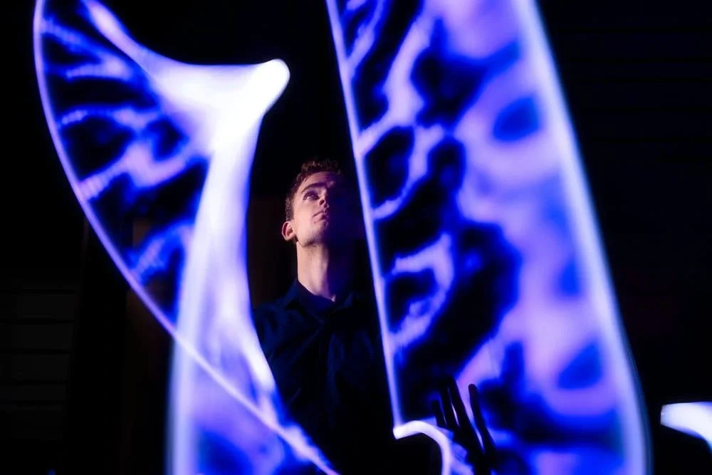 Lighttrail Showact - LED-Wall Visuals Act