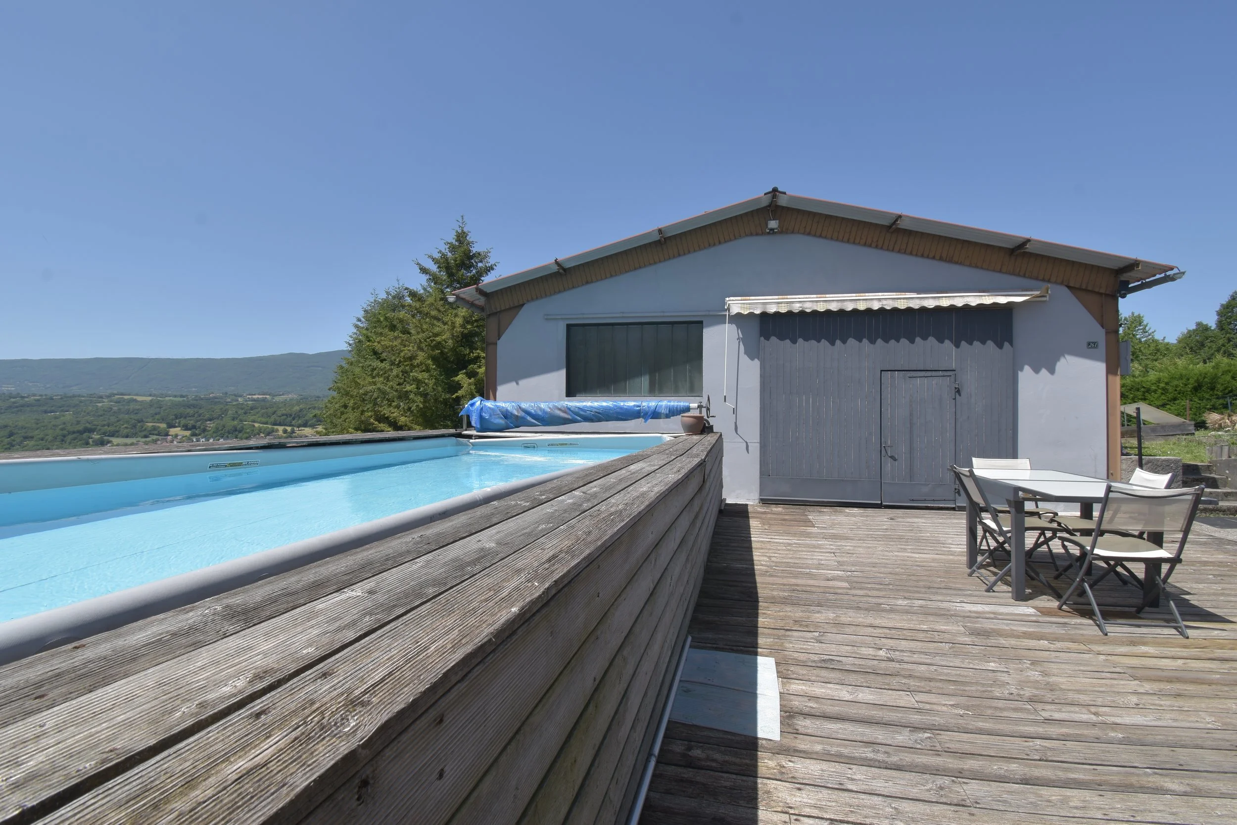 ELOISE - Maison loft avec vue dégagée et grand garage