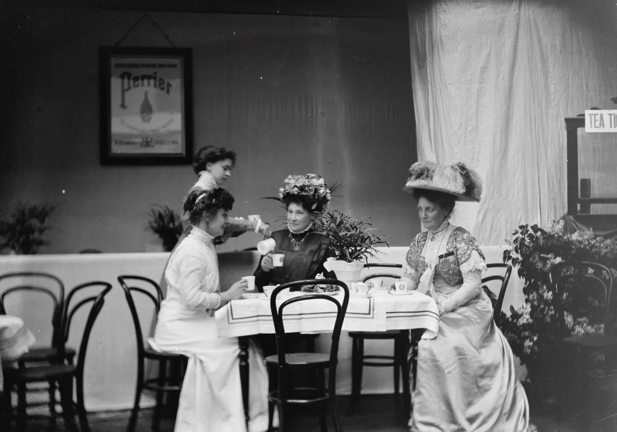 Women’s Tea Circle