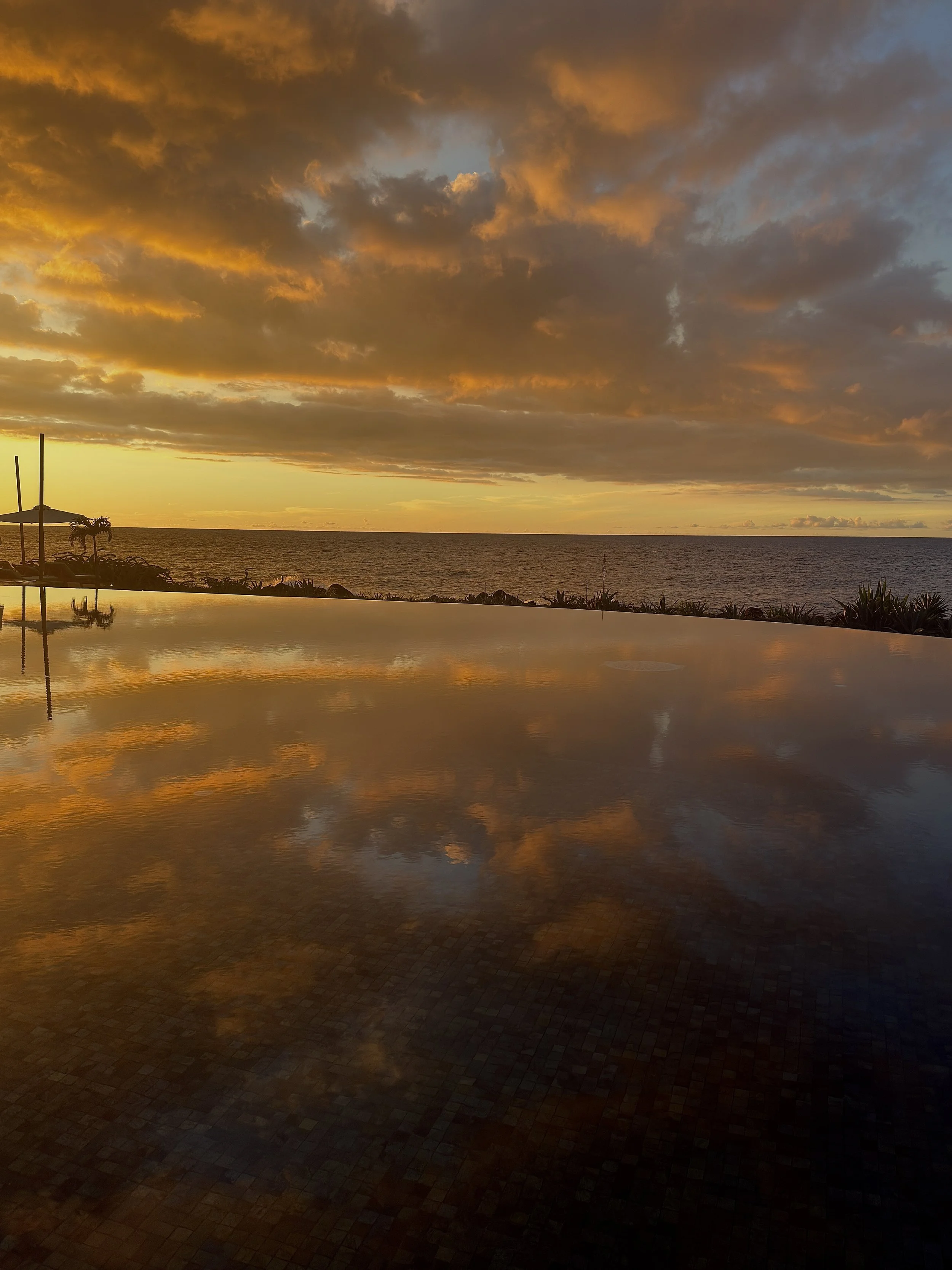 Ailleurs, déjà ici