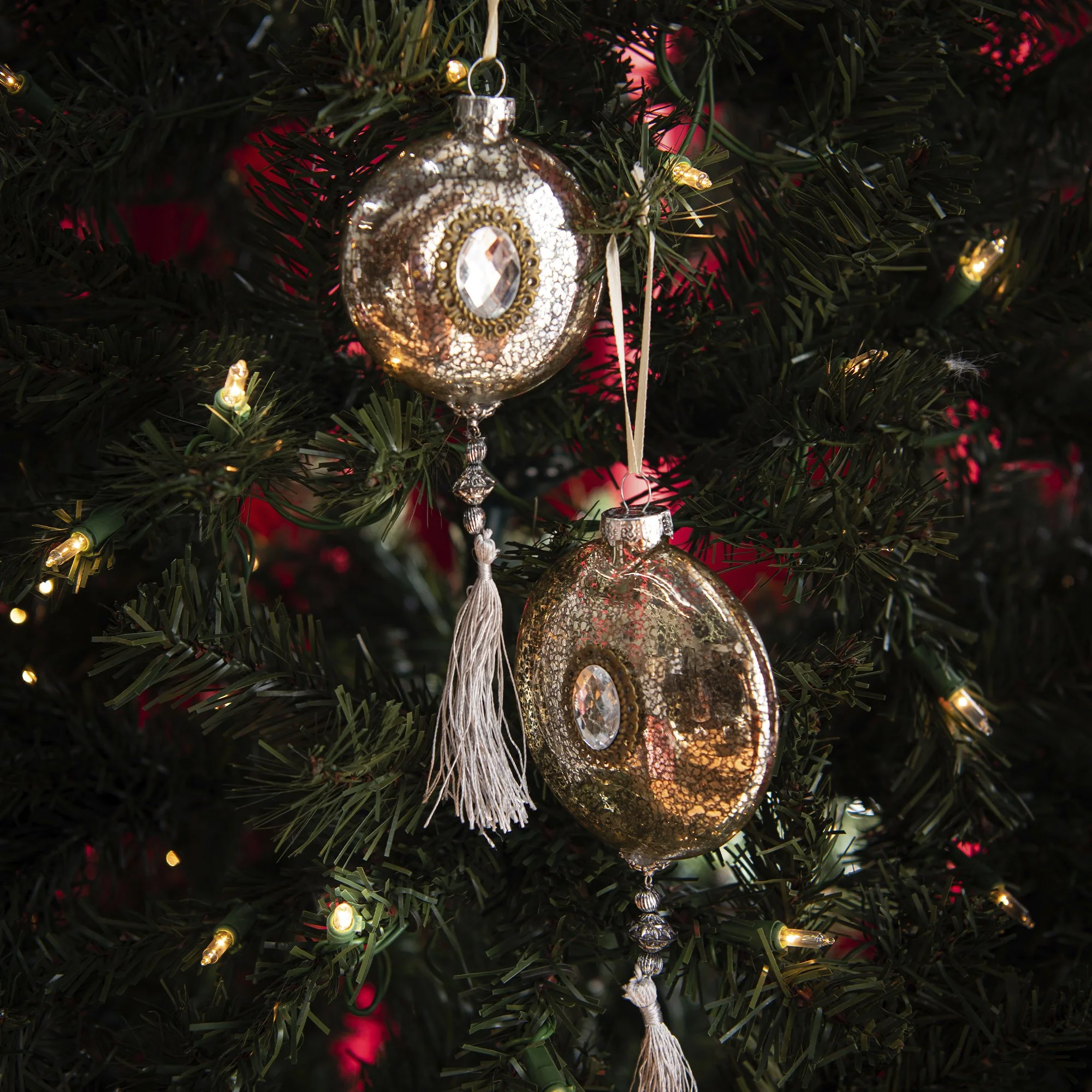 MATHILDE_ORNAMENT_TASSEL.jpg