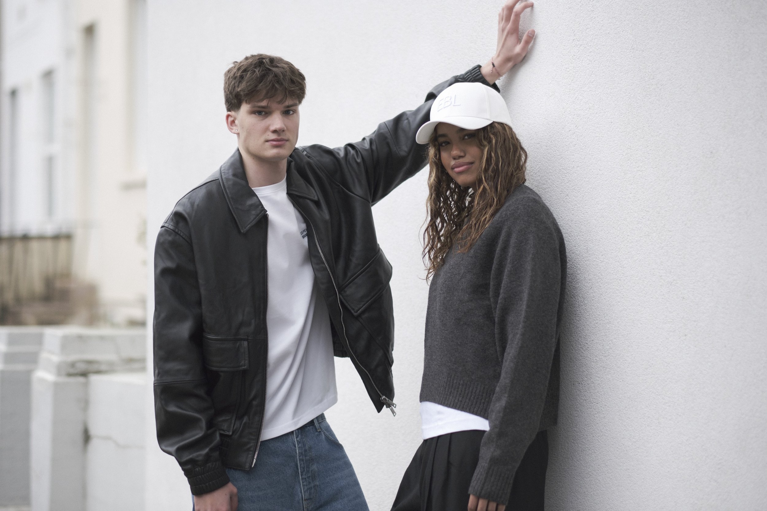 EXPENSIVE BRAND LOGO