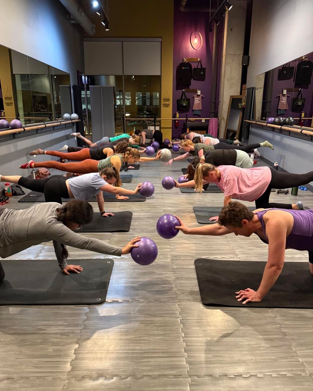 Too cold to get outside to exercise?  Sign up for one of our CORP winter fitness clinics, specially designed to strengthen those riding muscles.  AND have fun while doing it!  Barre District (Madison) January 22, 25 and February 1 and Core Health and