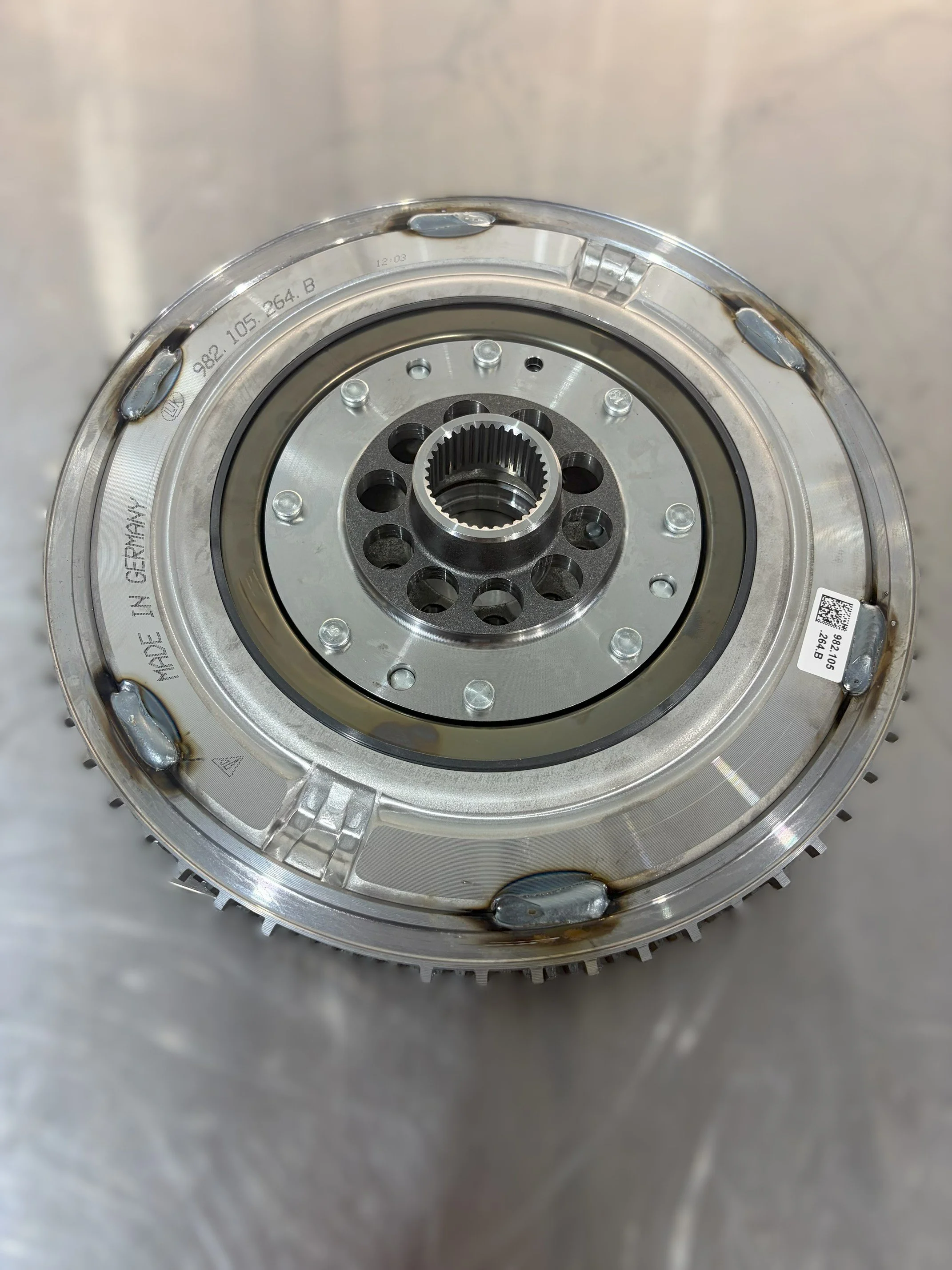 NEW Porsche Dual Mass Flywheel 982-105-264-B