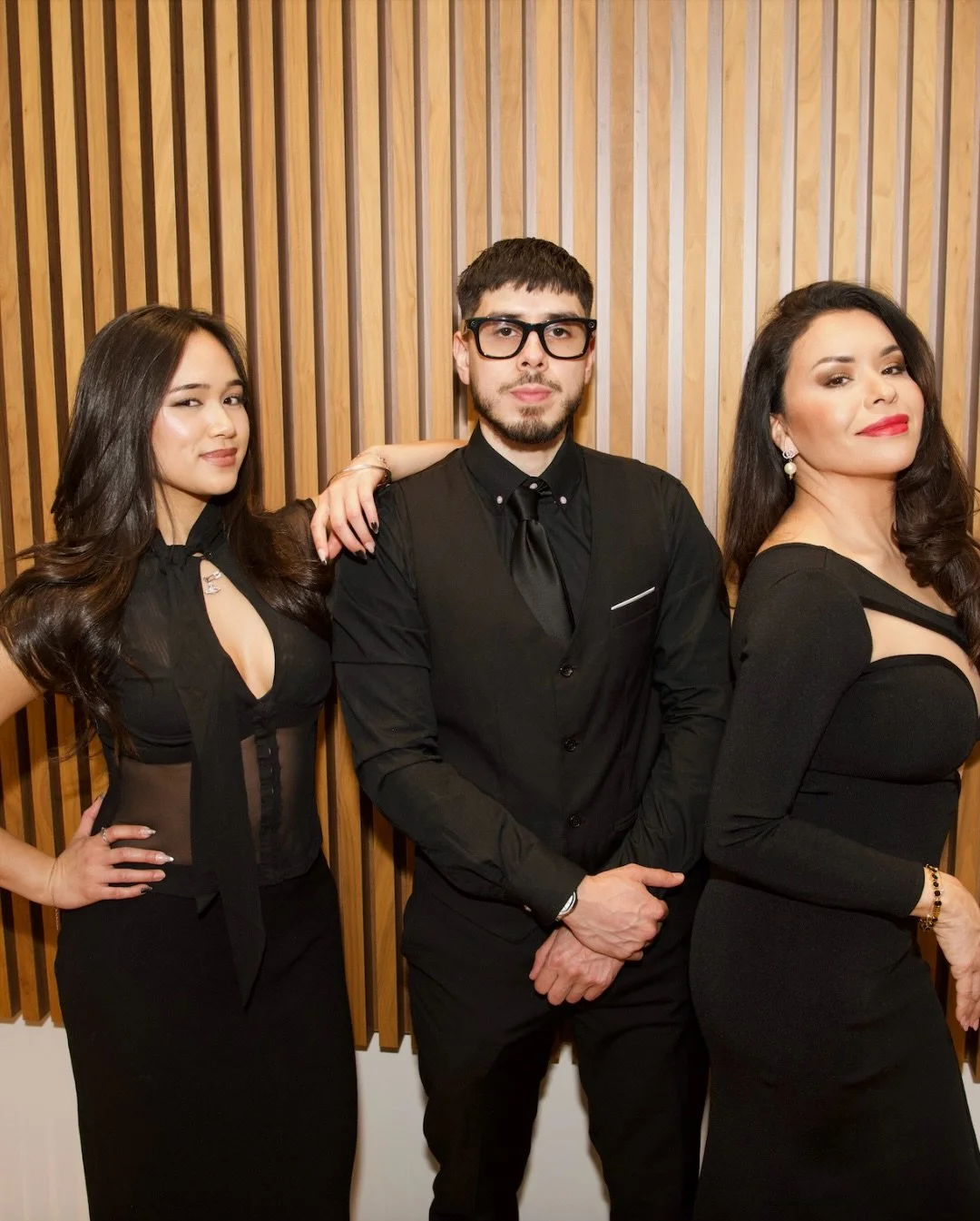 On site at Exclusive Automotive Group capturing high-end visuals and videography for our client @vishka_skincare 🎥

At Darlene&rsquo;s Multimedia, we partner with businesses to produced intentional visuals that reflect quality, story and sophisticat