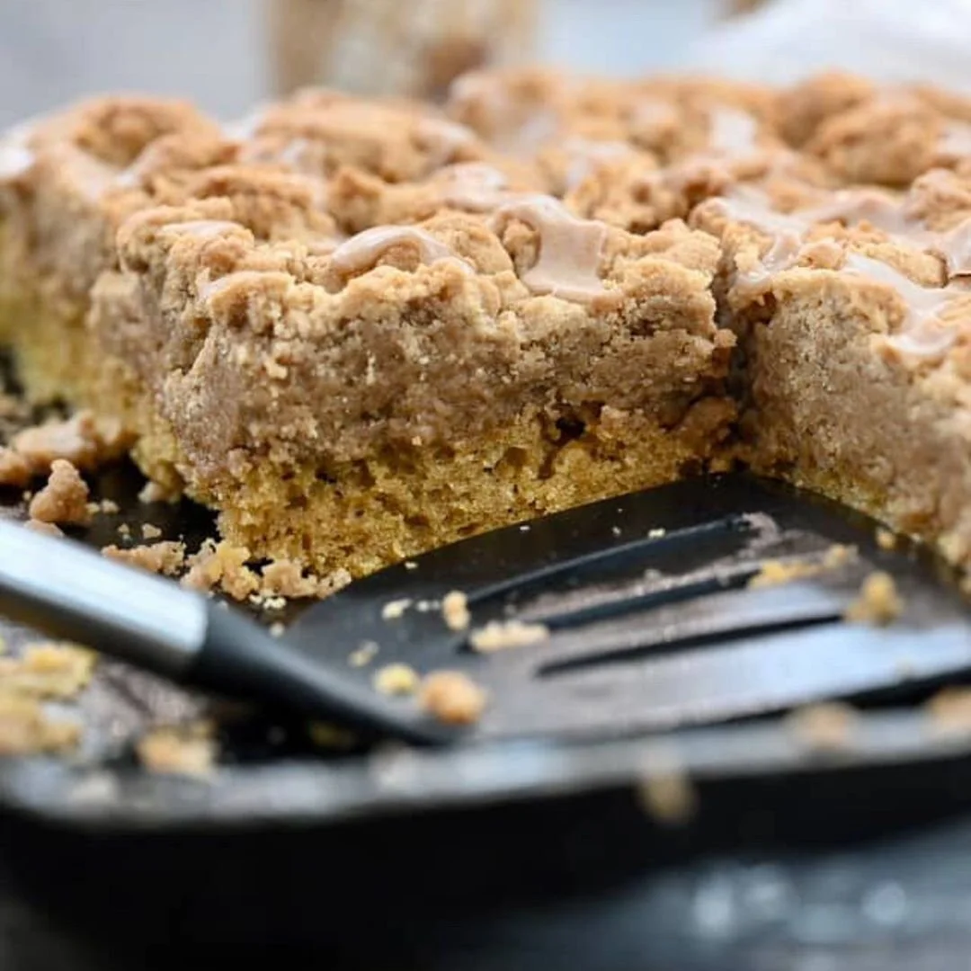 💥 Friday mood: powered by caffeine.
Start your week strong with your favorite latte, hot coffee, or cold brew &mdash; we&rsquo;ve got your back.
📱 Call ahead, order online, or find us on @DoorDash, @UberEats, or @Grubhub!