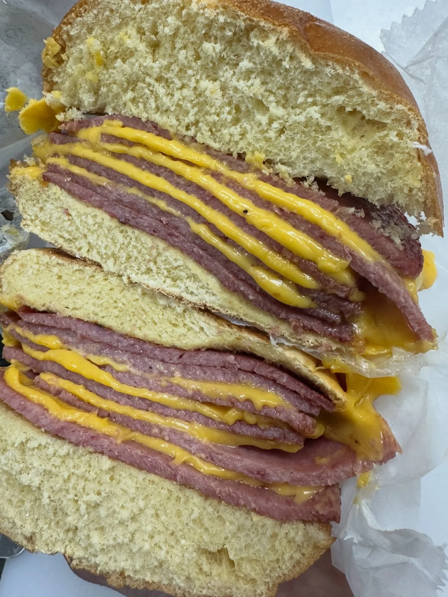 @coopercheese White or yellow&hellip; the ultimate debate 👀

No wrong answers here&hellip; just depends on your vibe.

So what are you choosing? ⬇️
Team White or Team Yellow?