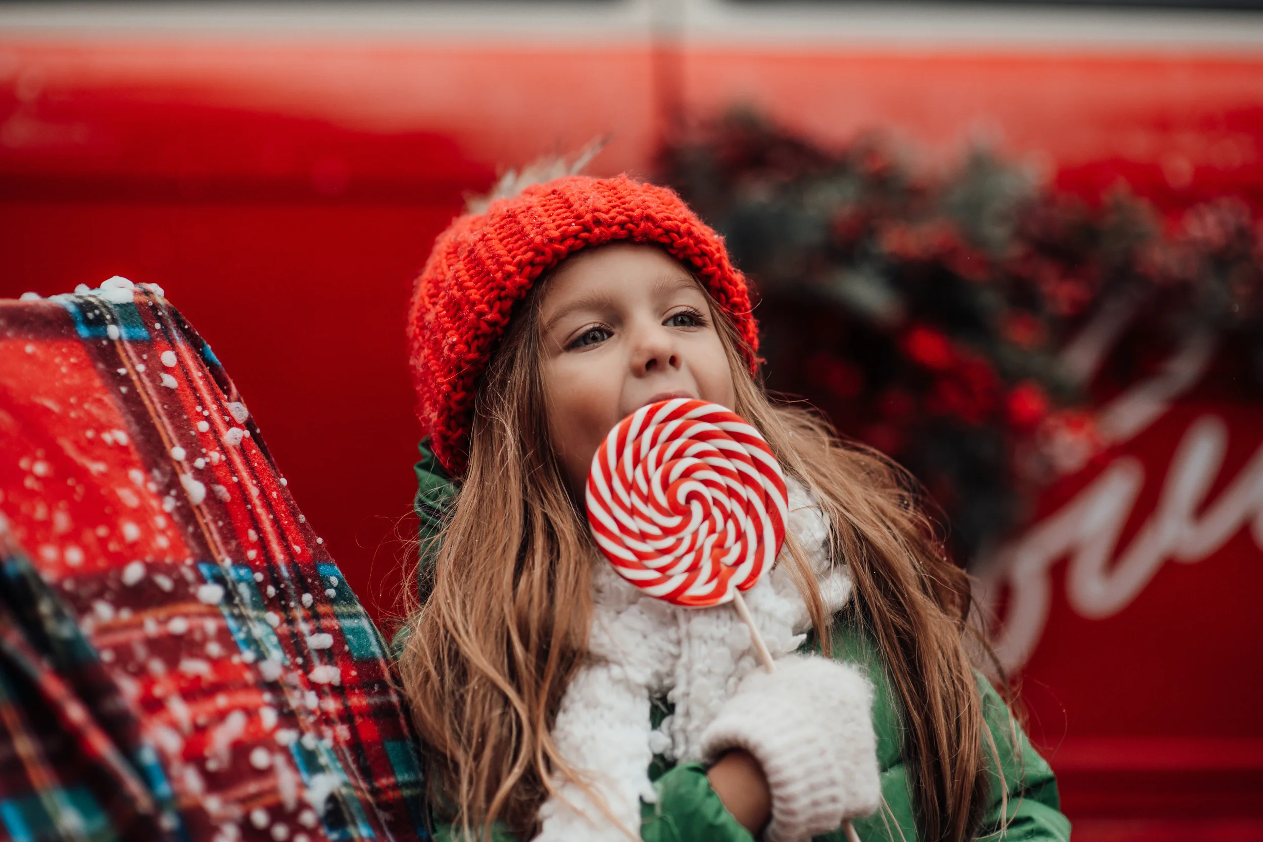 Dulces navideños VS dientes de niños: qué dice la odontopediatría moderna (no, no es prohibirlos)
