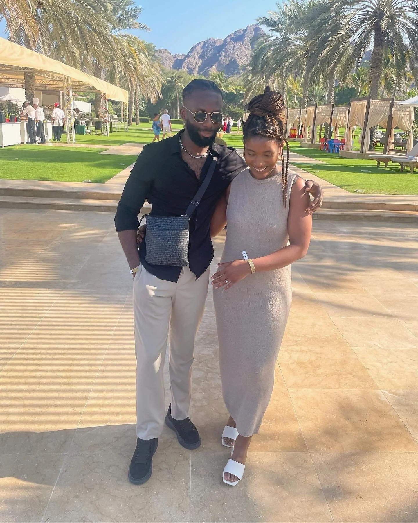 From Proposal in Oman to Wedding in the UK. She got her Husband!💁🏾&zwj;♀️👰🏾&zwj;♀️🤵🏾&zwj;♂️💍🇦🇬🇬🇩🇲🇸🇬🇭🇹🇬 #wedding #couple #weddingday #weddingplanner #engagement #sunday