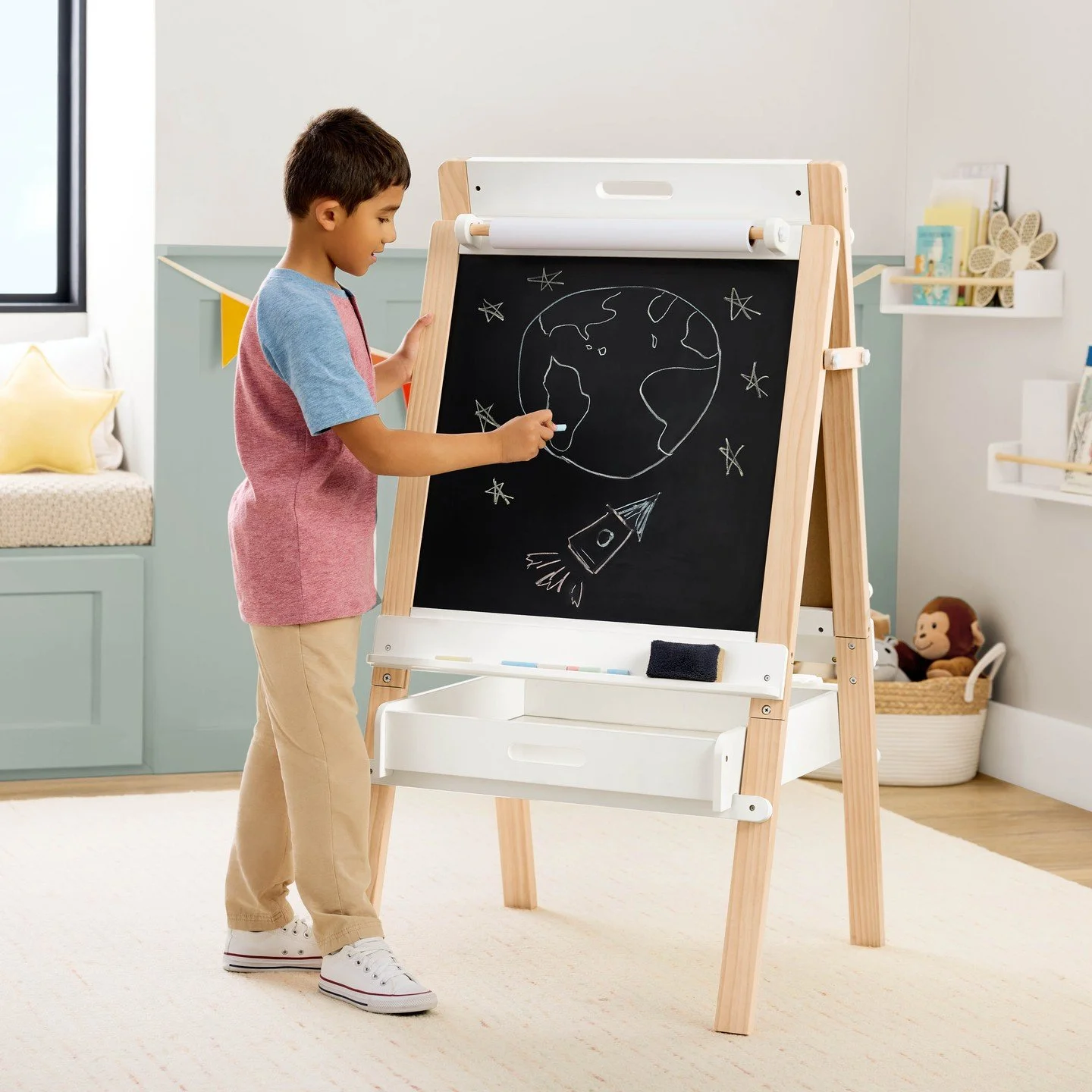 A creative corner they&rsquo;ll love 🎨⭐

Our team styled and shot this Member&rsquo;s Mark Kids Creative Easel, made for little artists with even bigger imaginations. Now live on samsclub.com! @samsclub