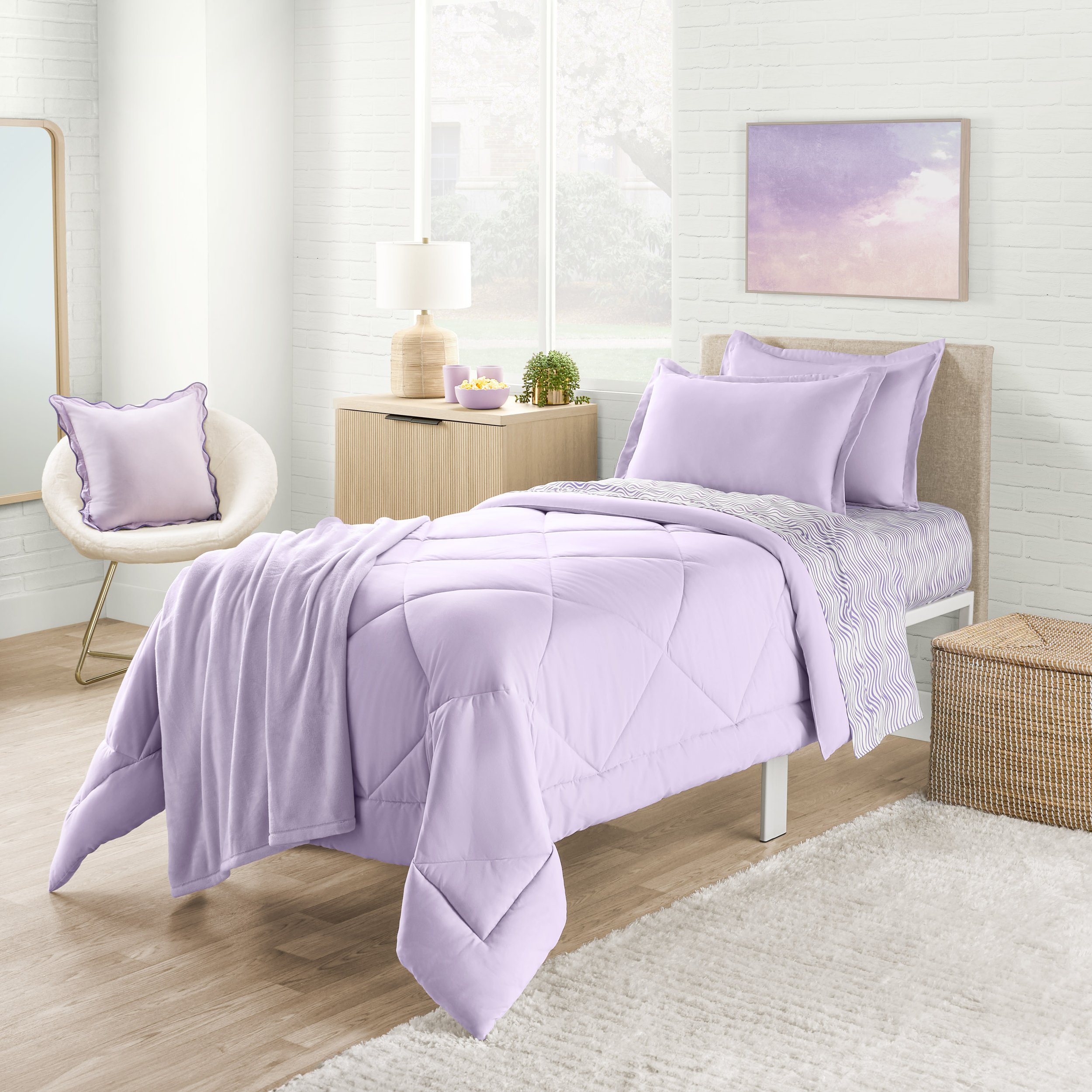 CATH_4pc_comforter_set_Lavender_hero.jpg
