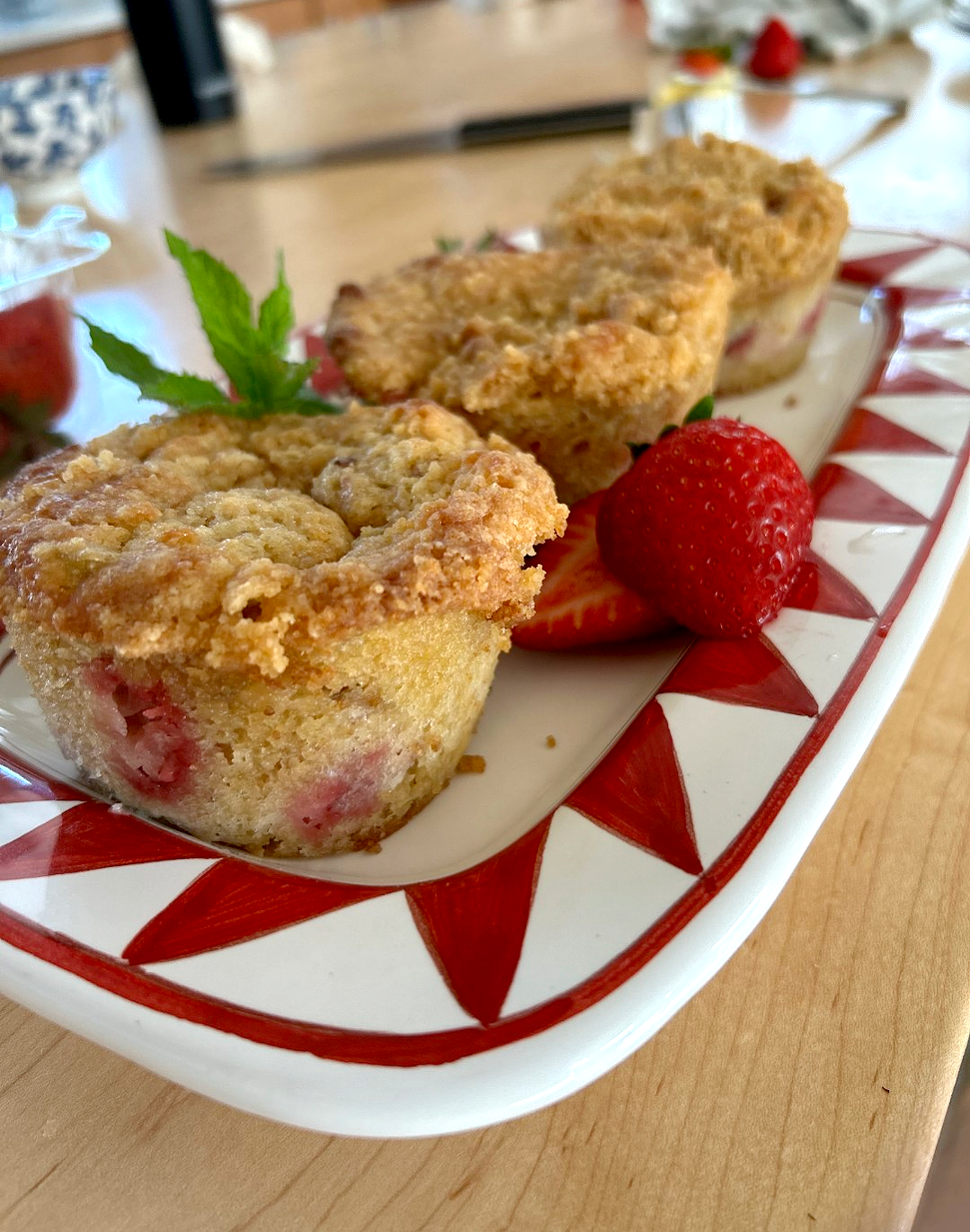 Strawberry Rhubarb Muffins