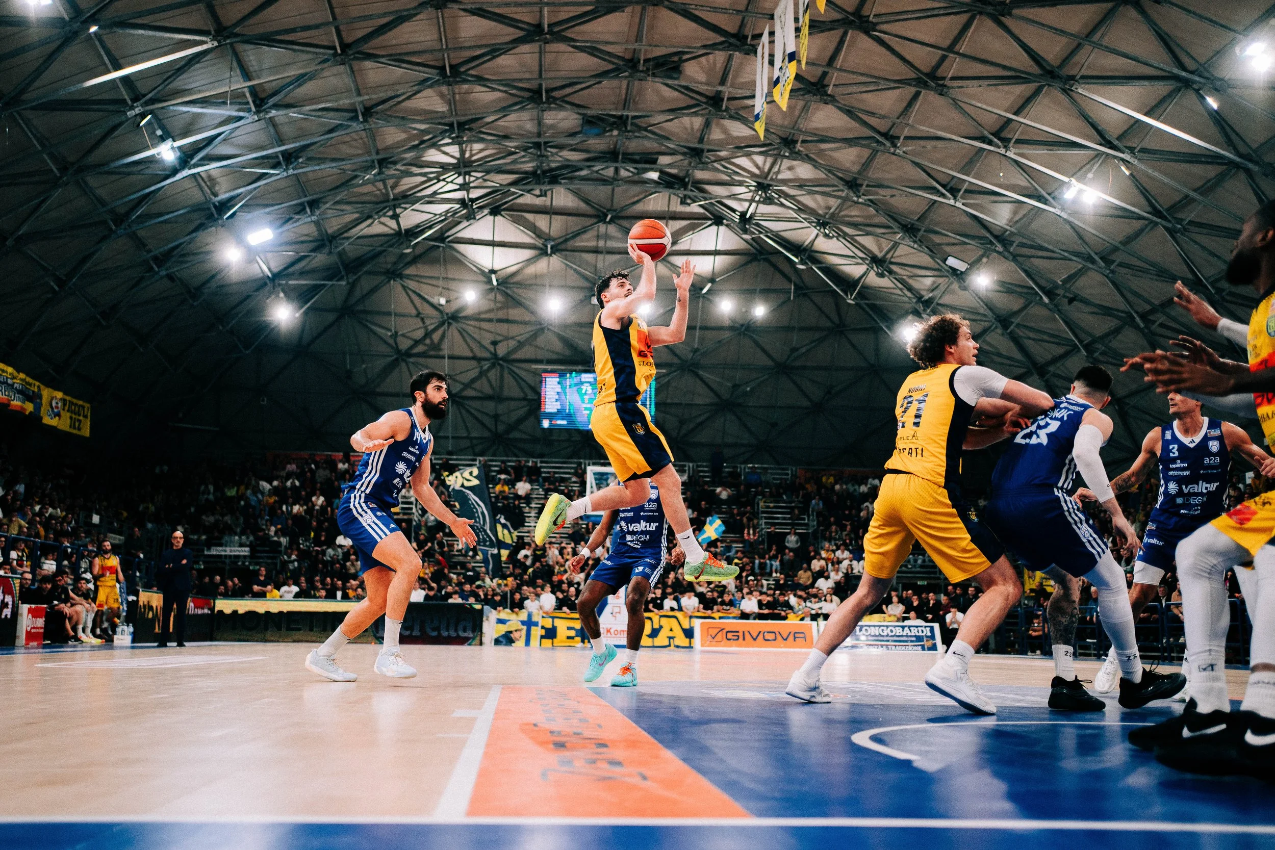 BASKET