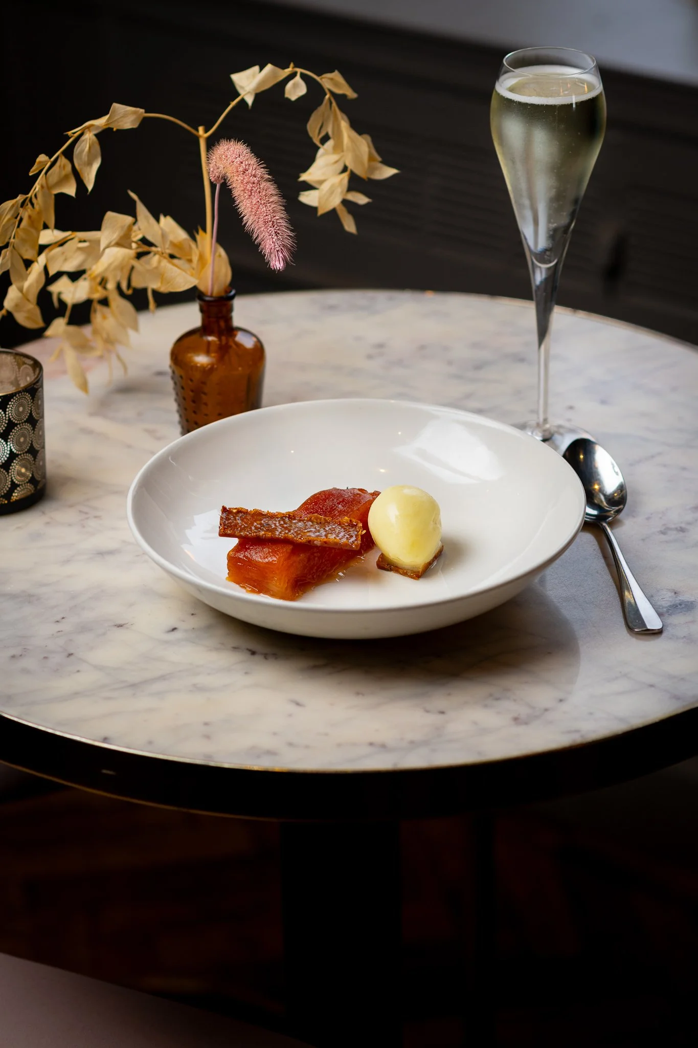 Glaschu Glasgow plated dessert on marble table – fine dining photography Glasgow