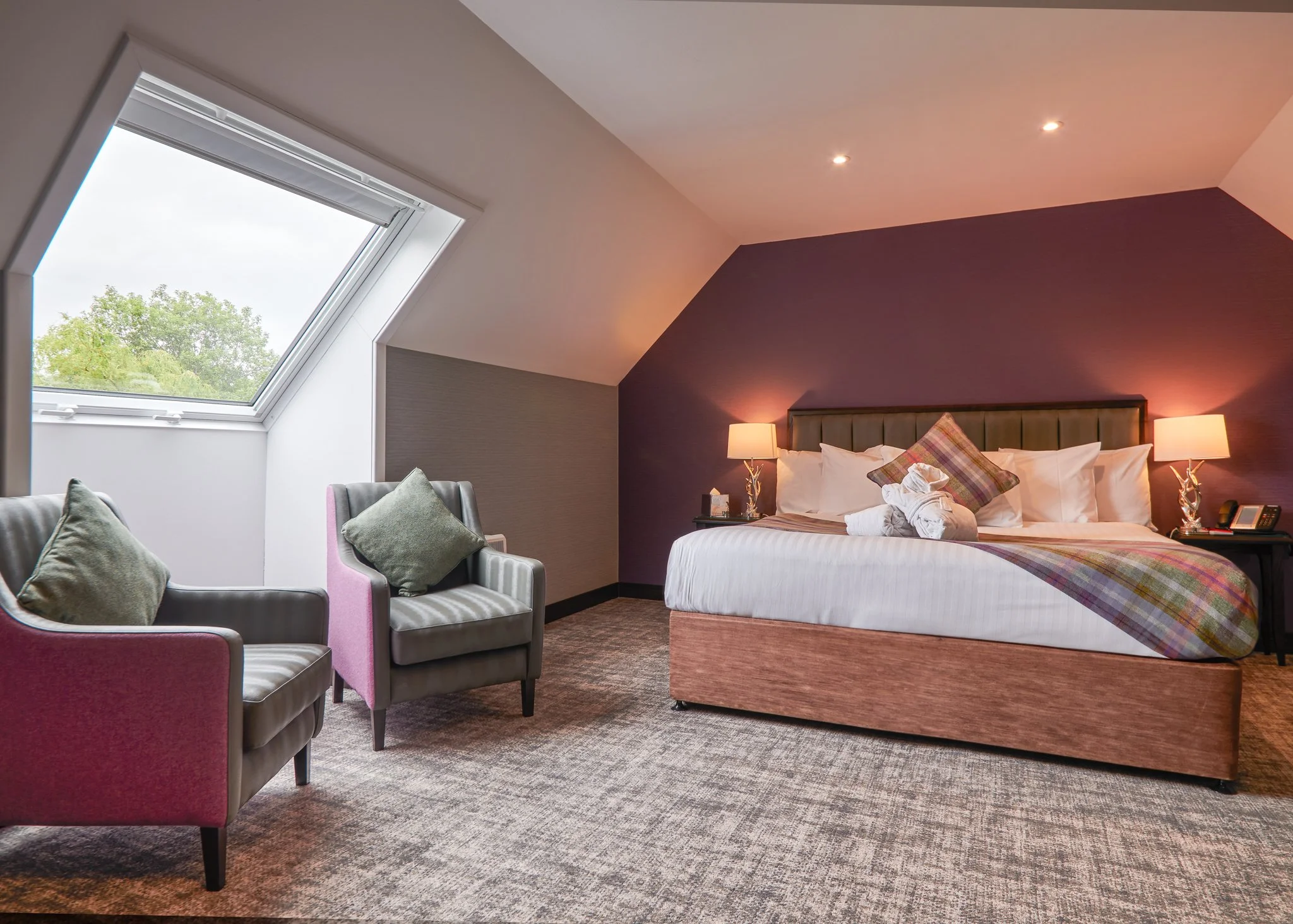 Beach House Loch Lomond guest room – hotel interior photography Scotland