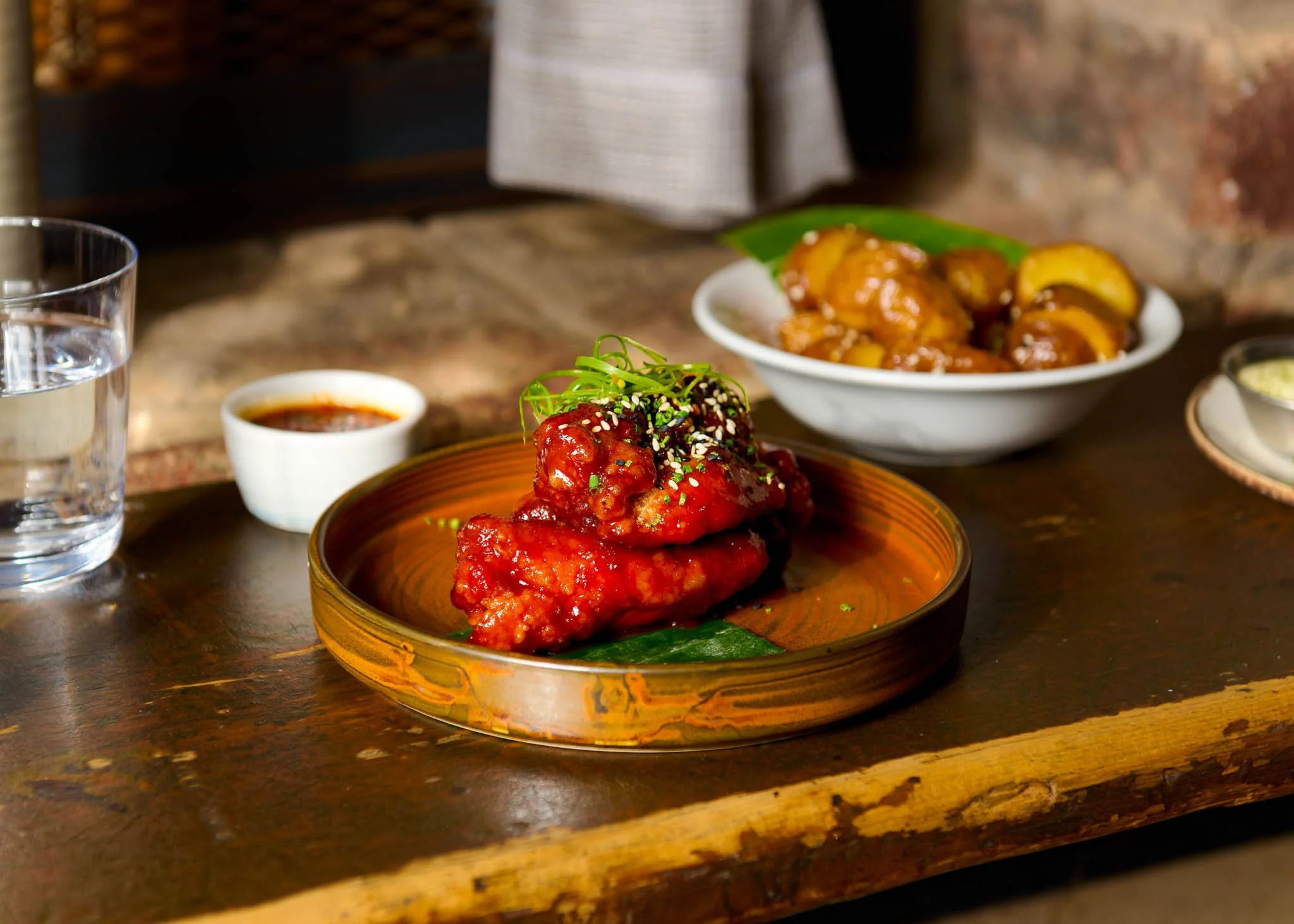 GaGa Glasgow crispy chicken on wooden board – food photographer Glasgow