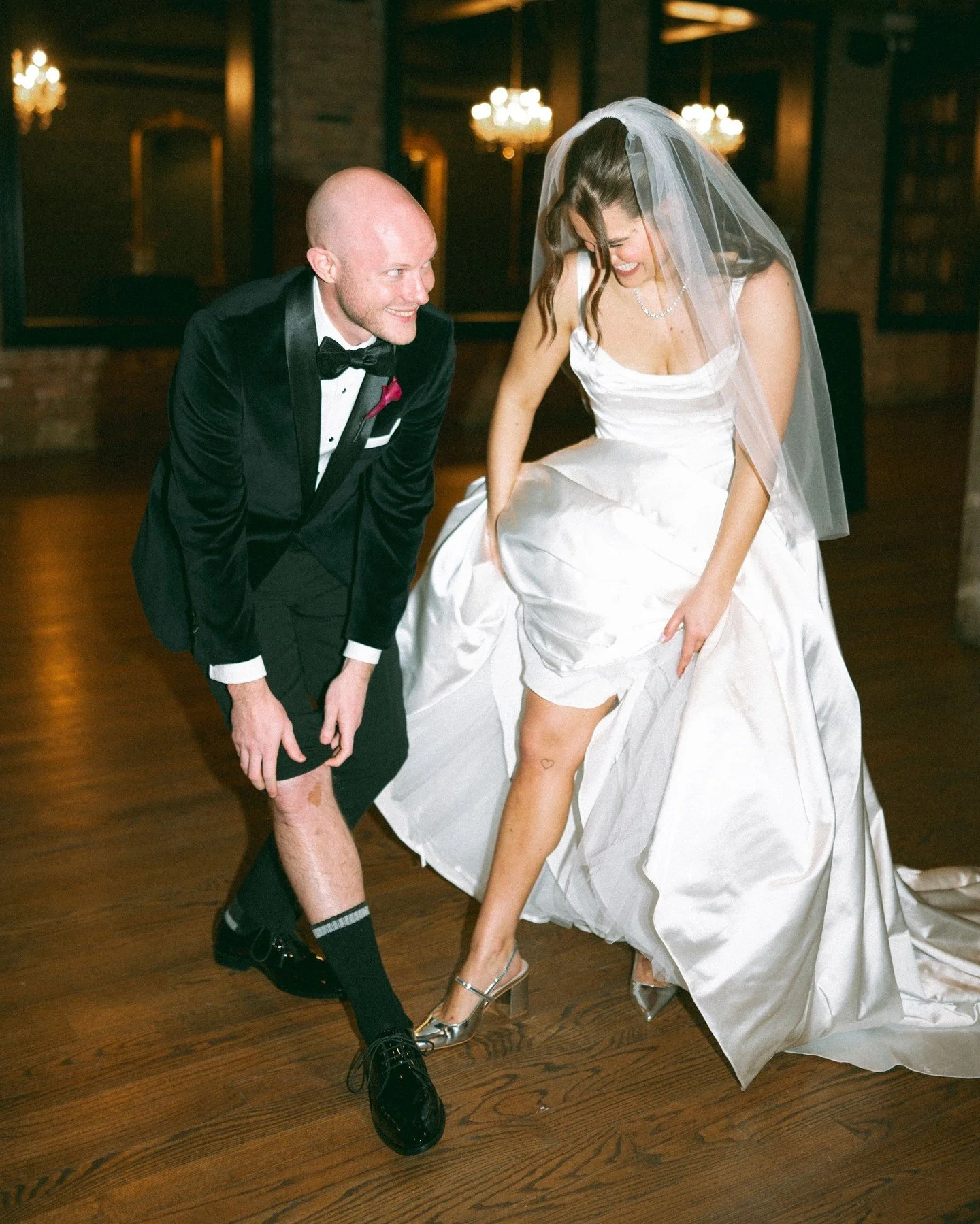 TFW you find someone who matches your energy to a T 🩷🤝 

Forever should start with a bang. Inquire at the link in our bio✨️ 

Vendors:
Planner: Simply Elegant Group - Brenda @simplyelegantxo
Catering: Lula Cafe @lulacafe
Rentals: 
Floral: Flowers b