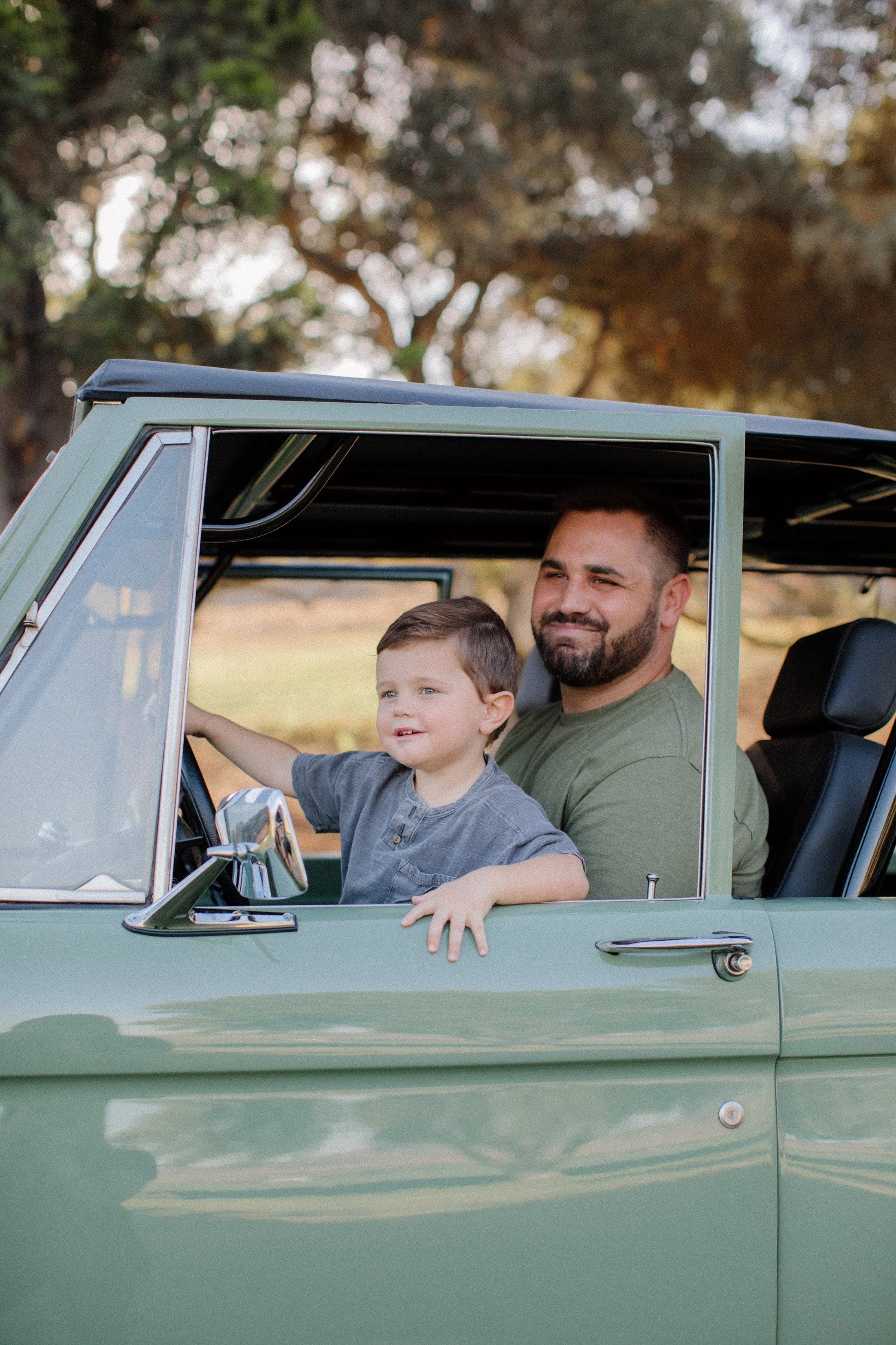 04-law-firm-brand-family-car-ride.jpg.JPG