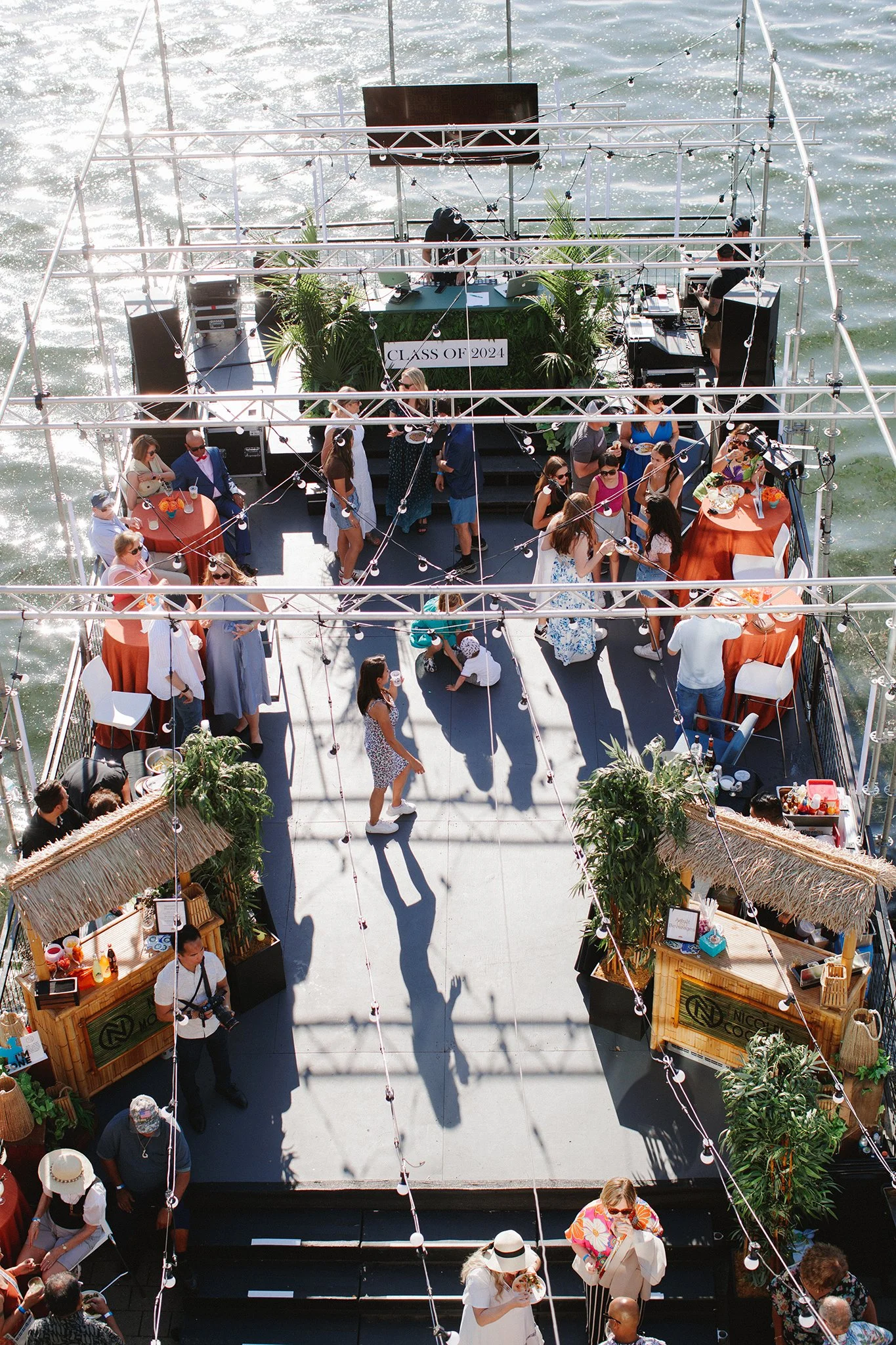 02-seattle-graduation-party-overhead-crowd.jpg.JPG