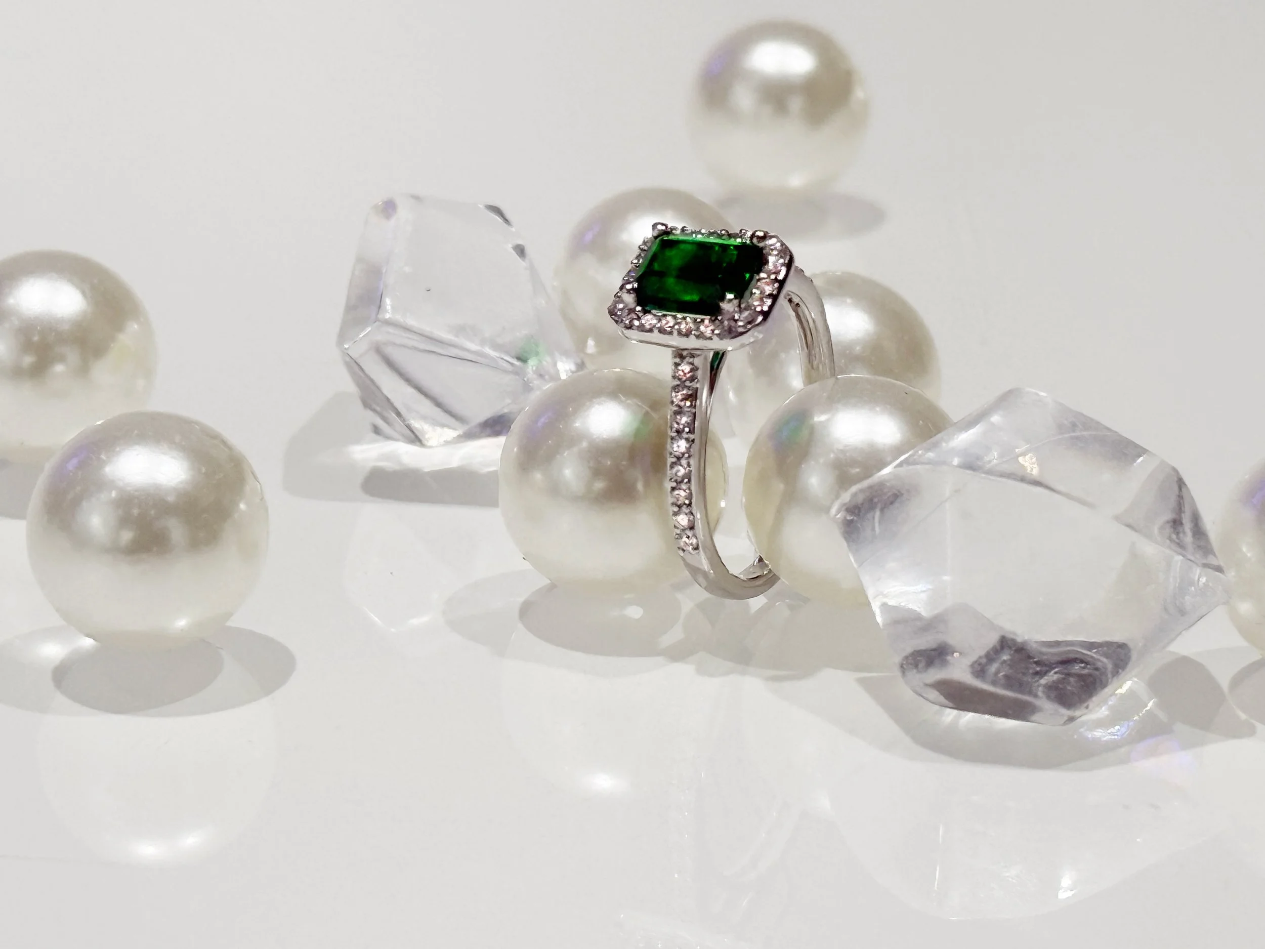 Harnik_Ring with pearls_IMG_0308.jpg