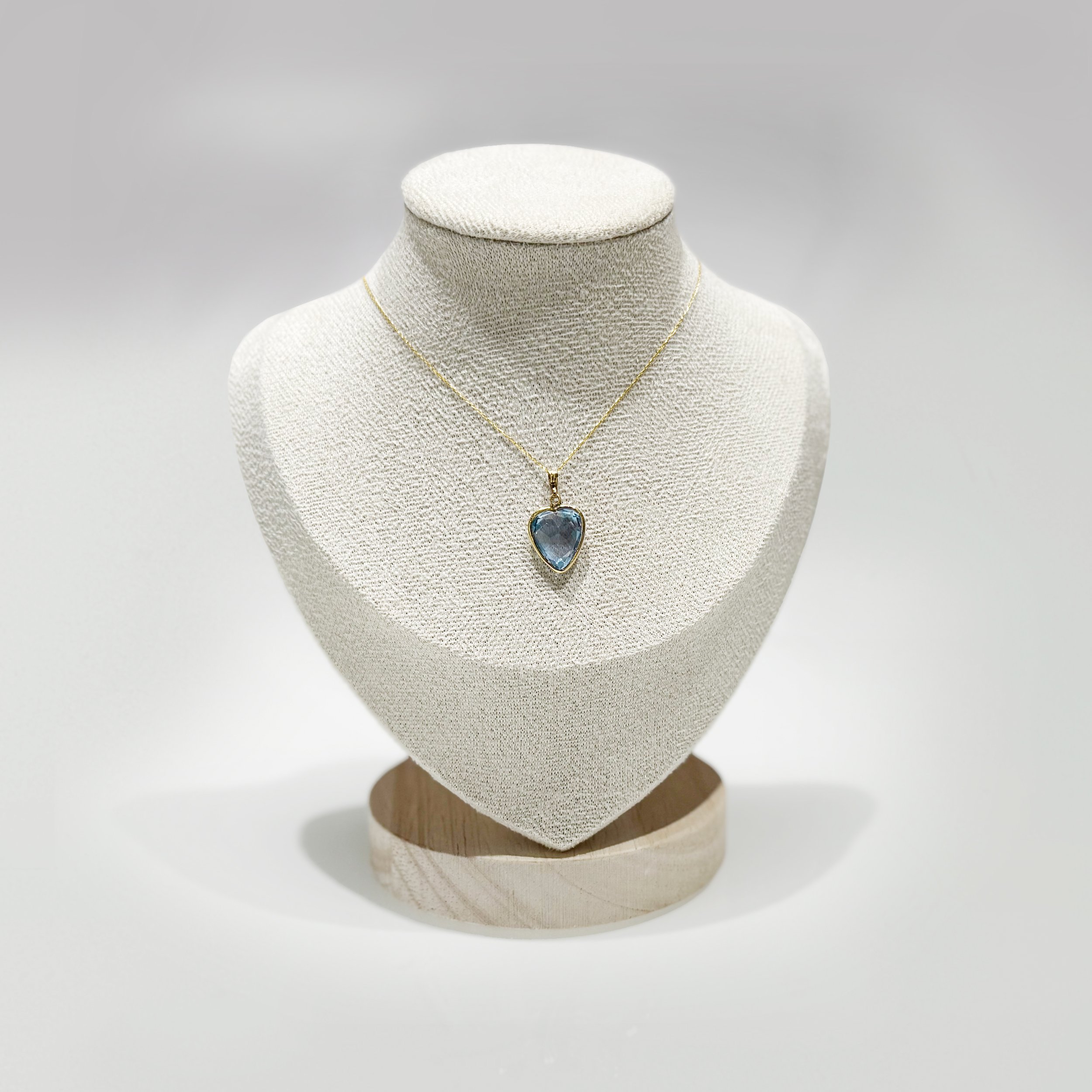 Harnik_2025_Necklaces_1B.jpg